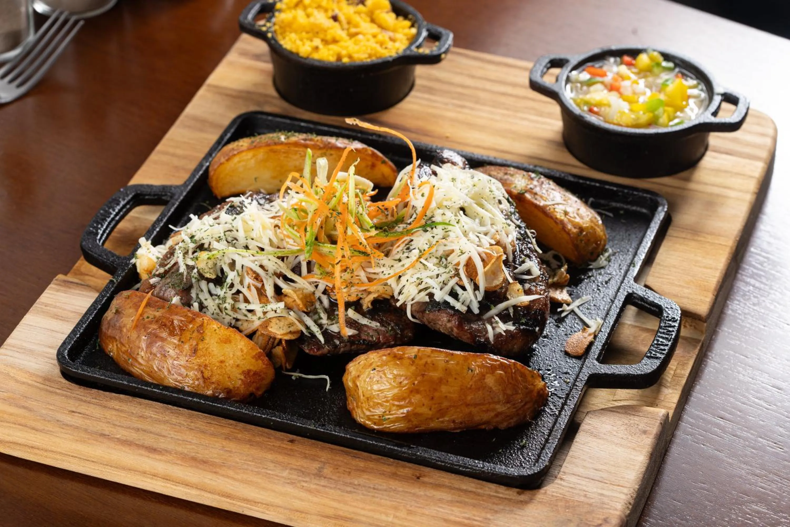 Restaurant/places to eat in Holiday Inn Fortaleza by IHG