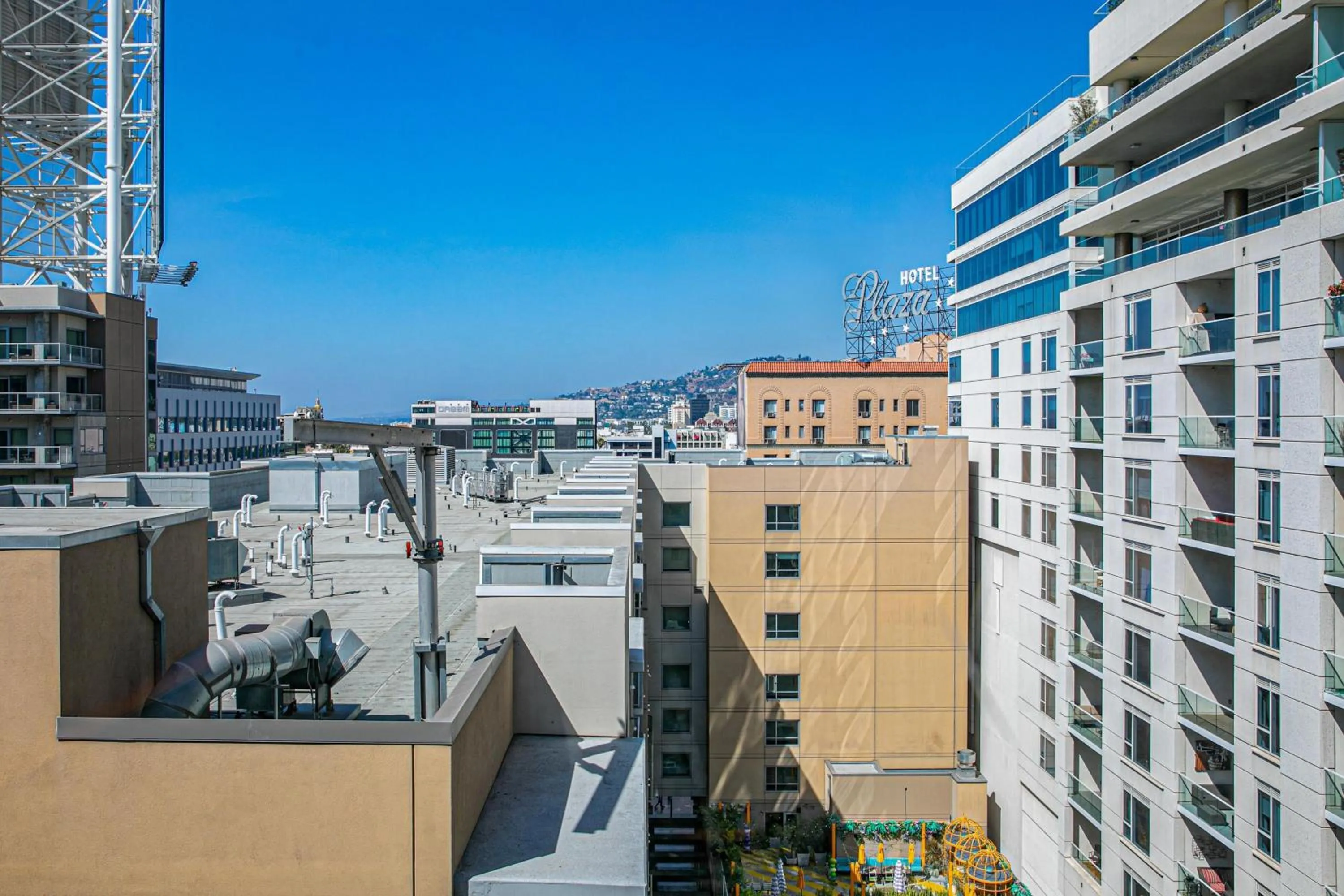 Photo of the whole room in W Hollywood