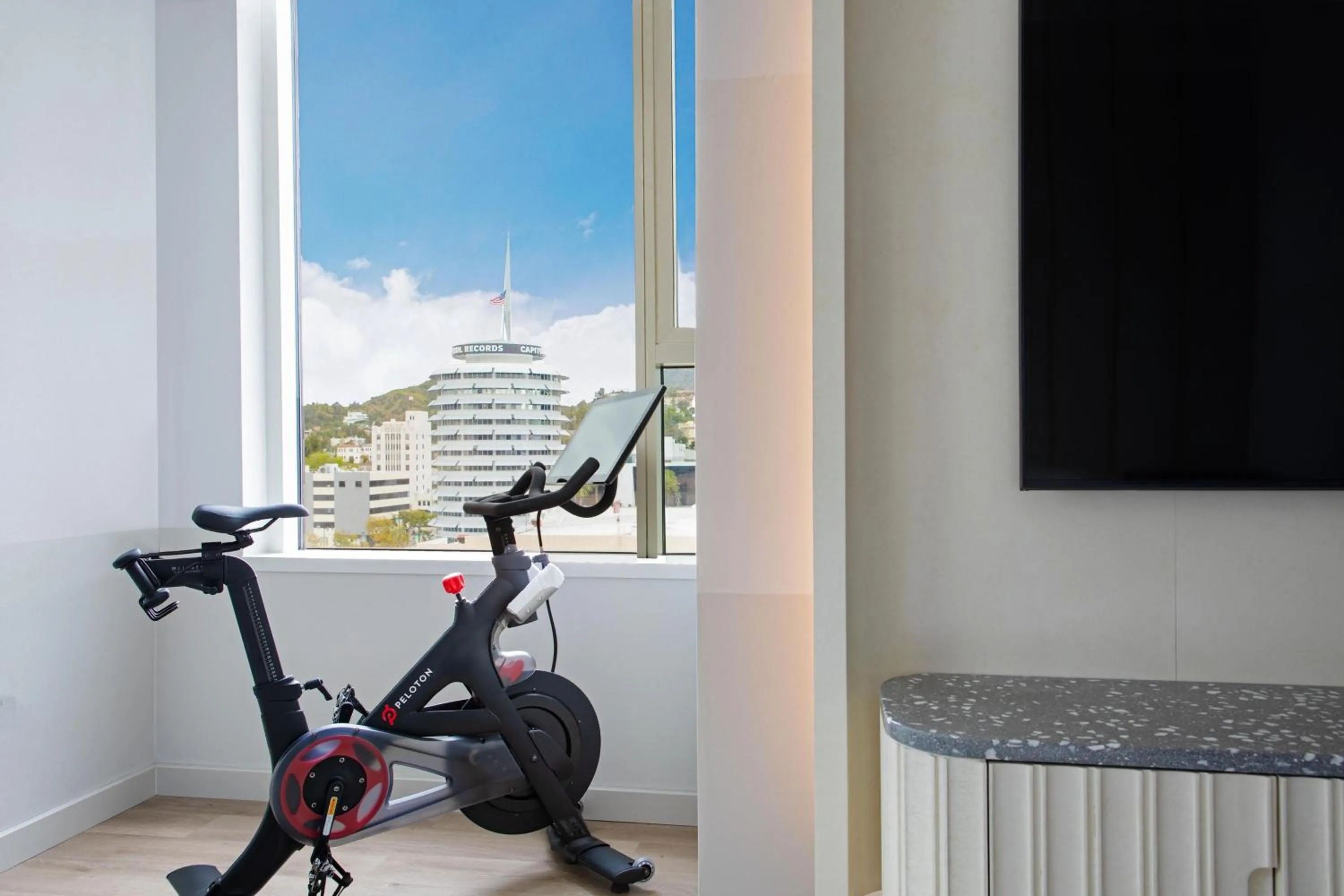 Photo of the whole room in W Hollywood