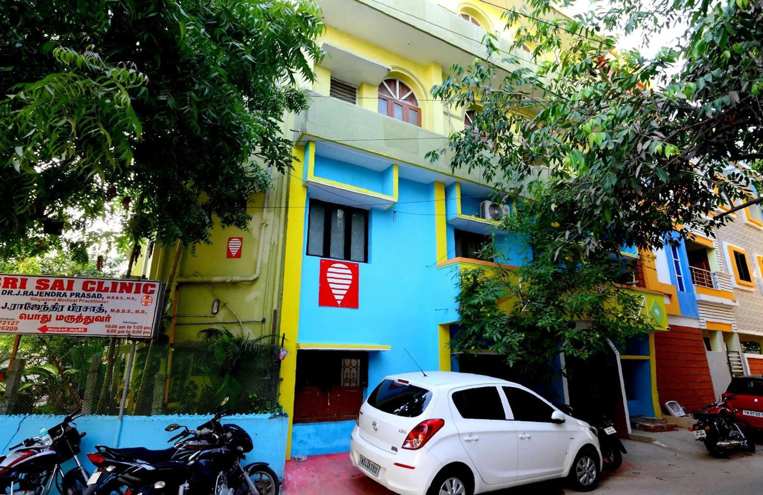 Facade/entrance in Hotel O India Gate Par View