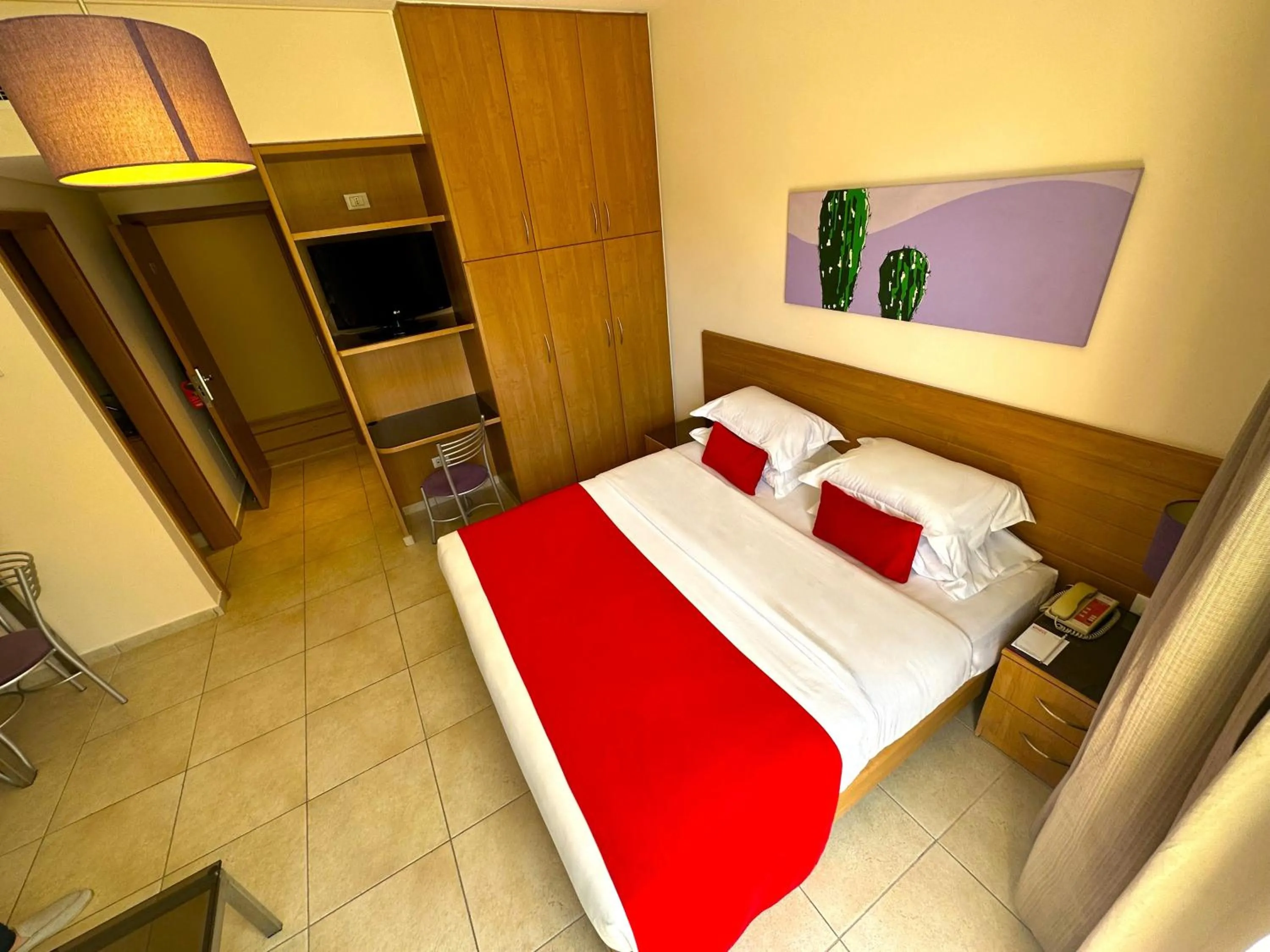 Bedroom in The Smallville Xpress