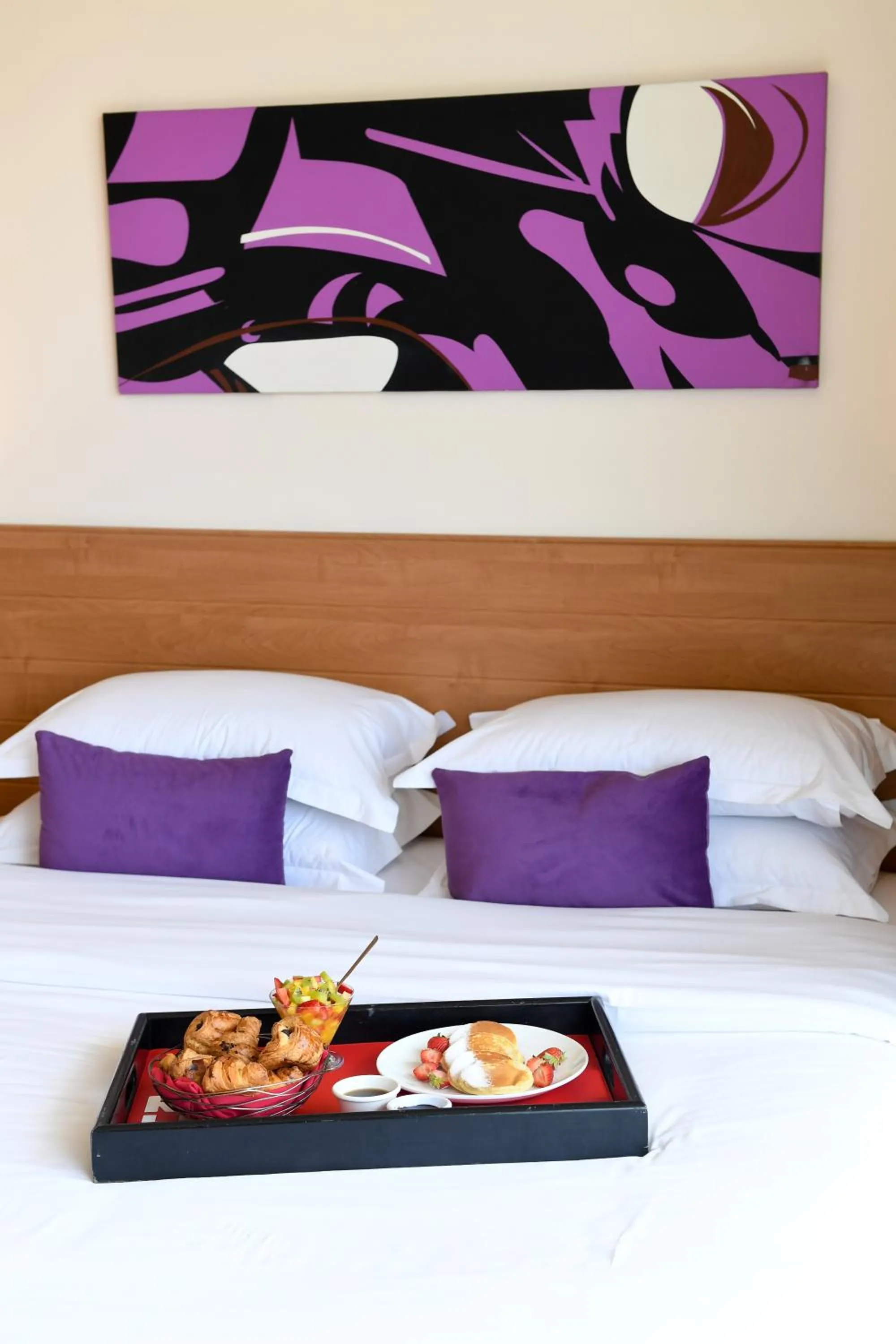 Bed in The Smallville Xpress