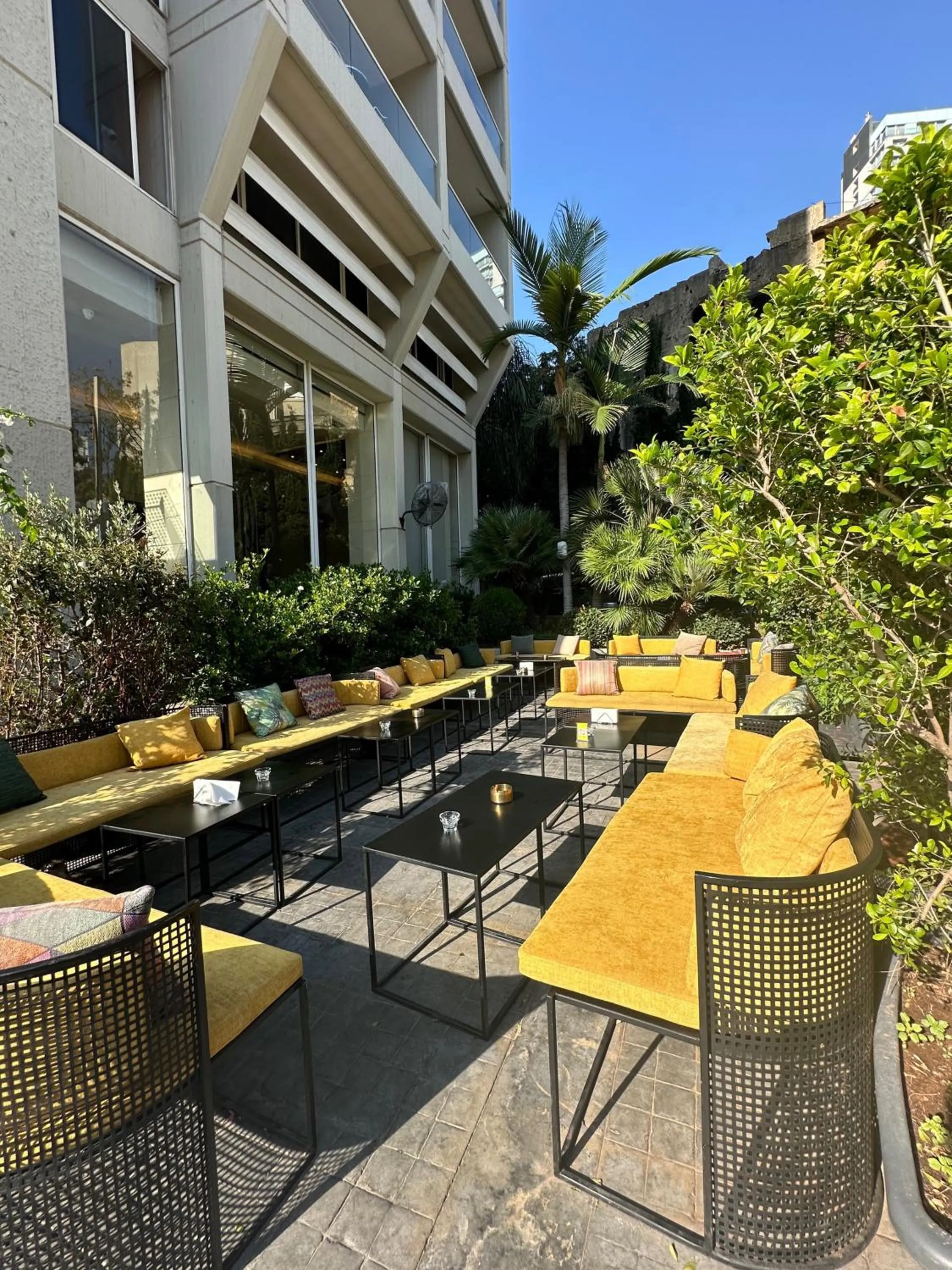 Restaurant/places to eat in The Smallville Xpress