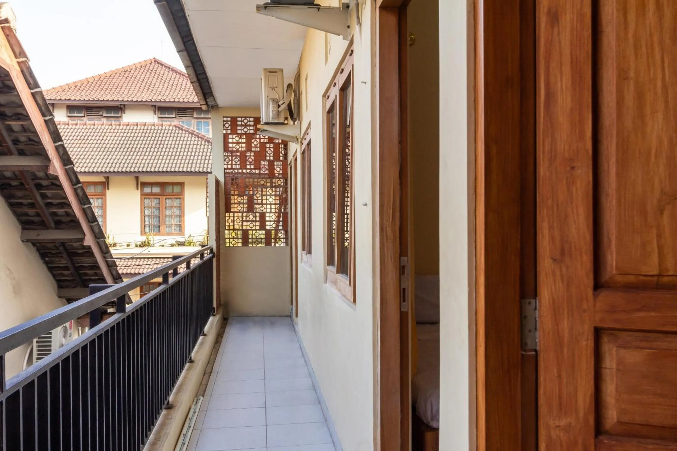 Lobby or reception in Hotel O Omah Ladrang