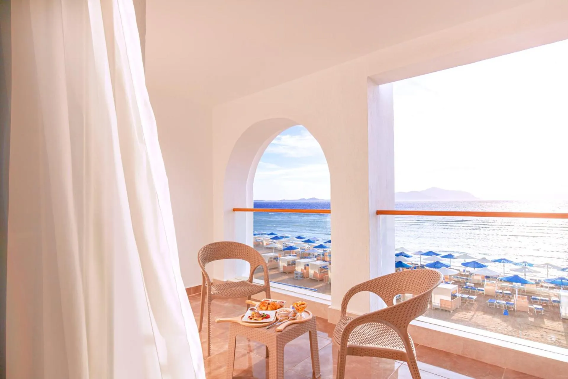 Sea view in Pickalbatros Palace Sharm "Aqua Park"- All inclusive