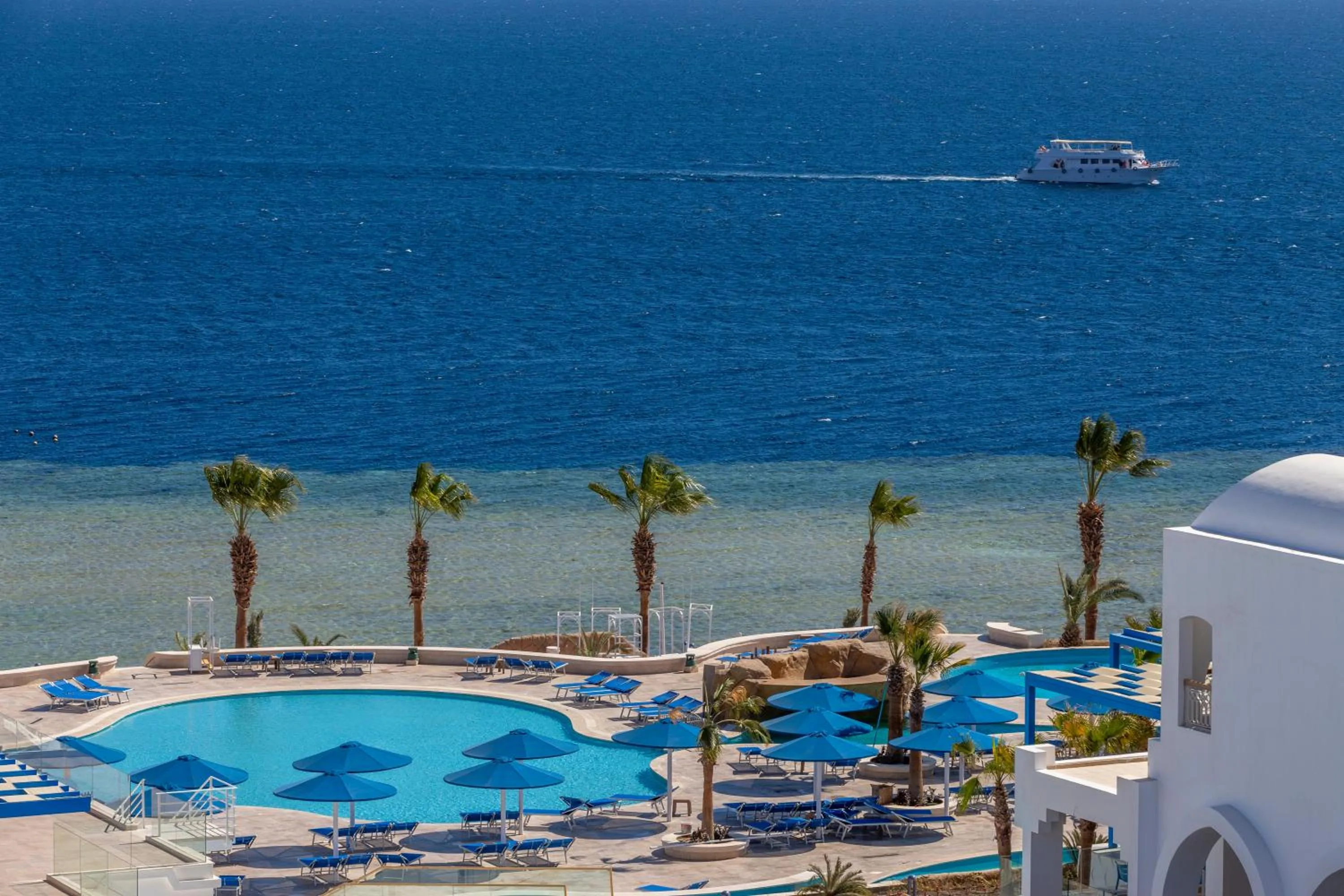 Pool view in Pickalbatros Palace Sharm "Aqua Park"- All inclusive