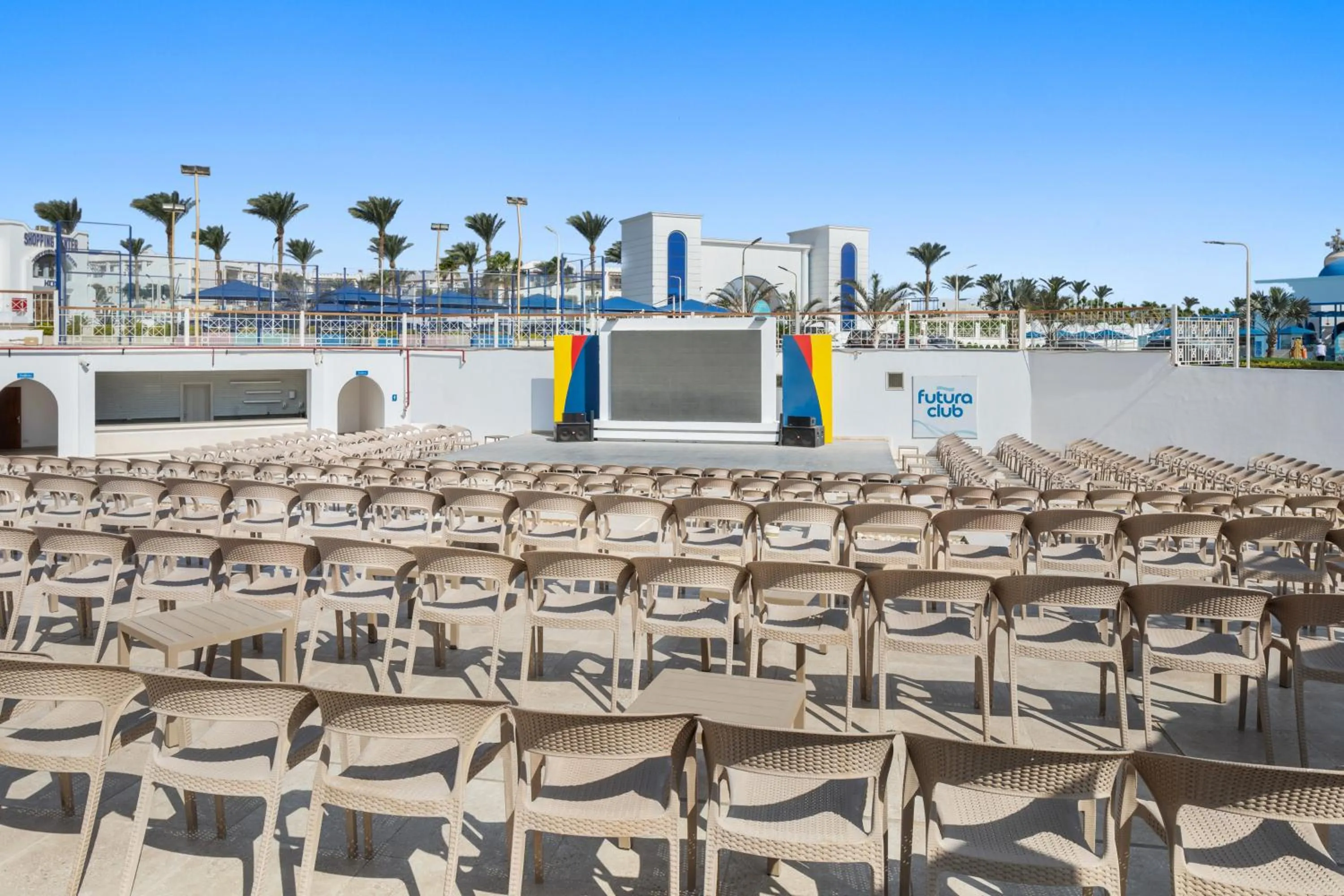 Evening entertainment in Pickalbatros Palace Sharm "Aqua Park"- All inclusive