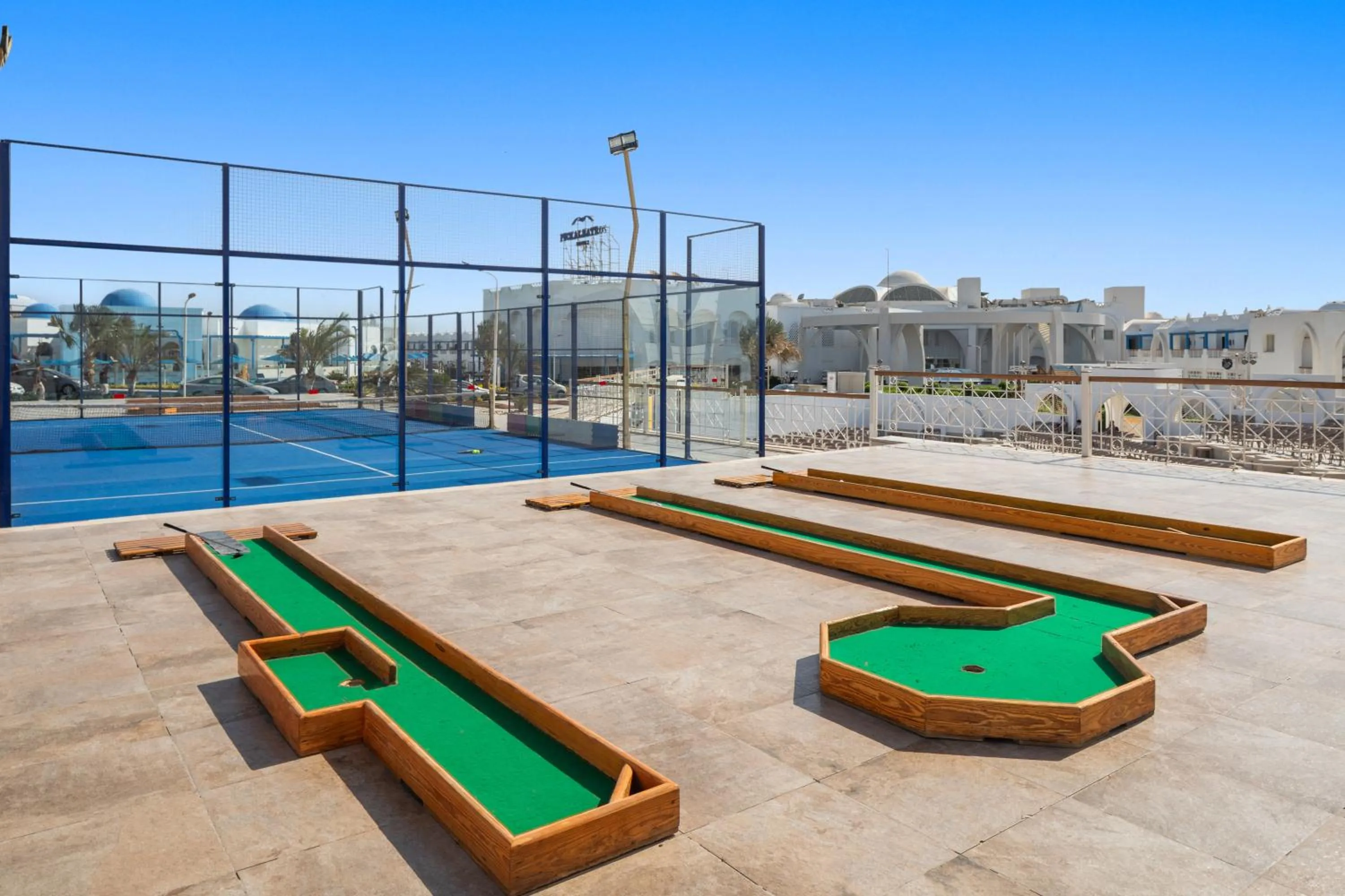 Minigolf in Pickalbatros Palace Sharm "Aqua Park"- All inclusive