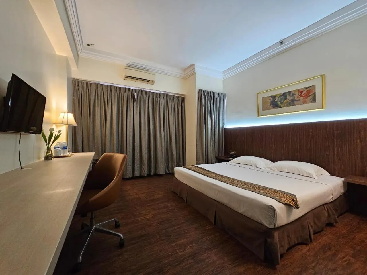 Bed in Good Hope Hotel