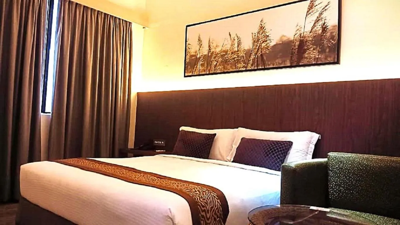 Bed in Good Hope Hotel