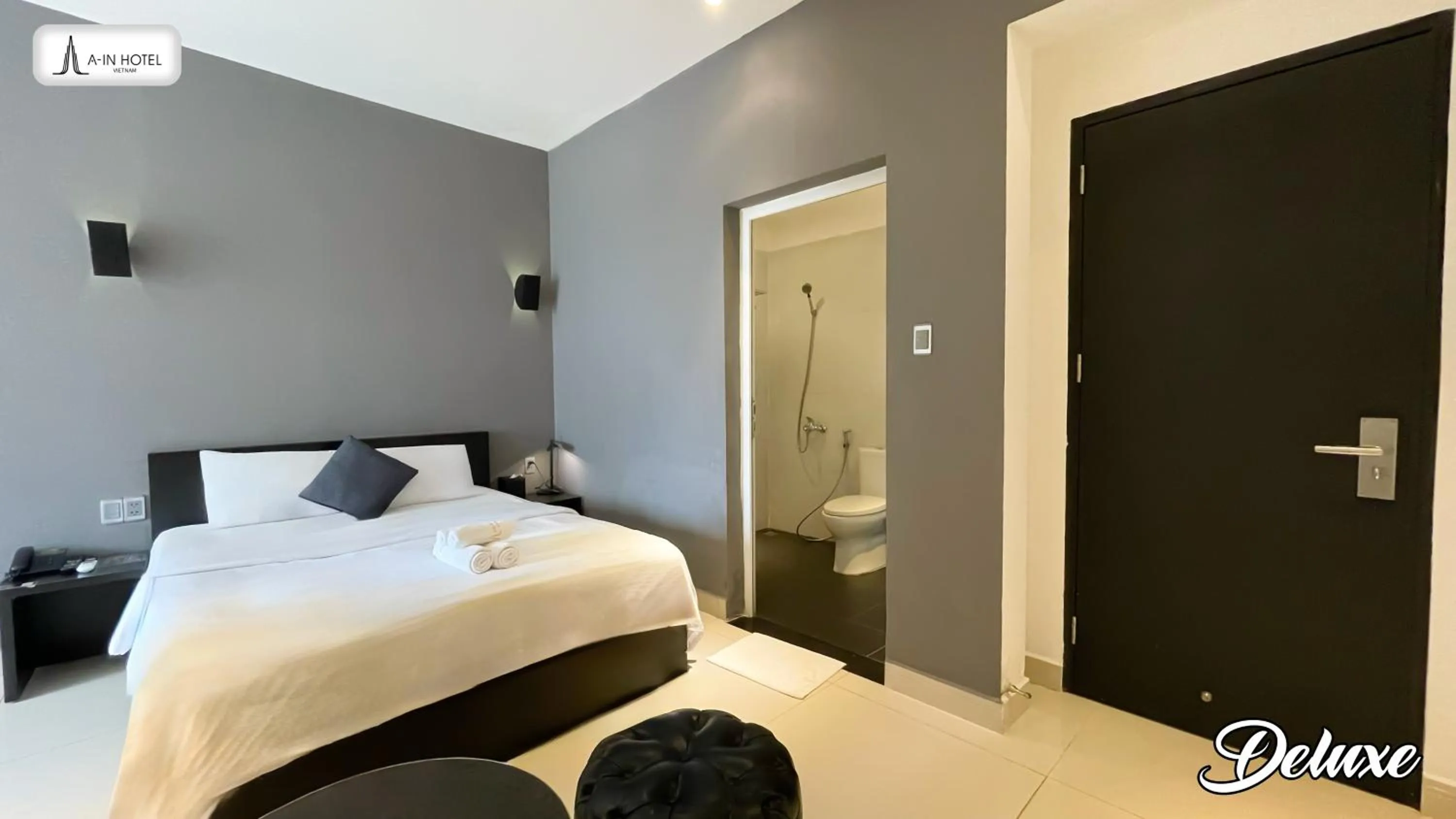 Bedroom, Bed in A In Hotel Riverside