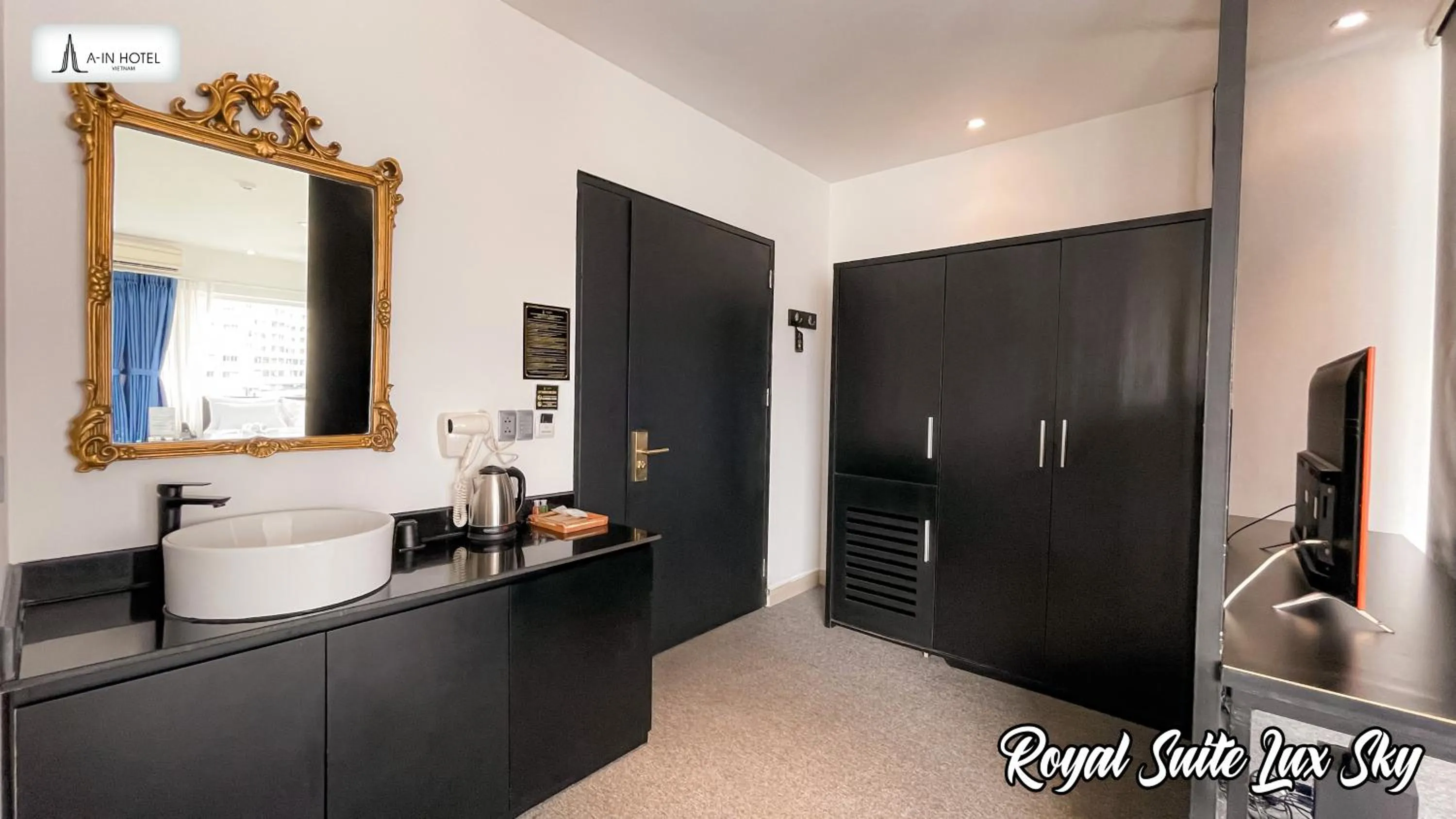 Bathroom in A In Hotel Riverside