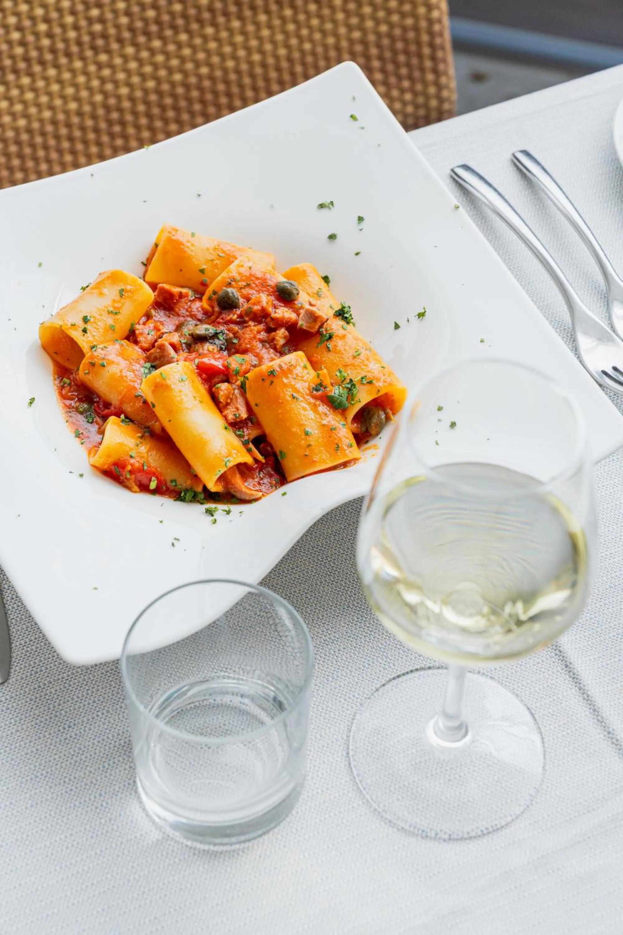 Restaurant/places to eat in Mercure Olbia