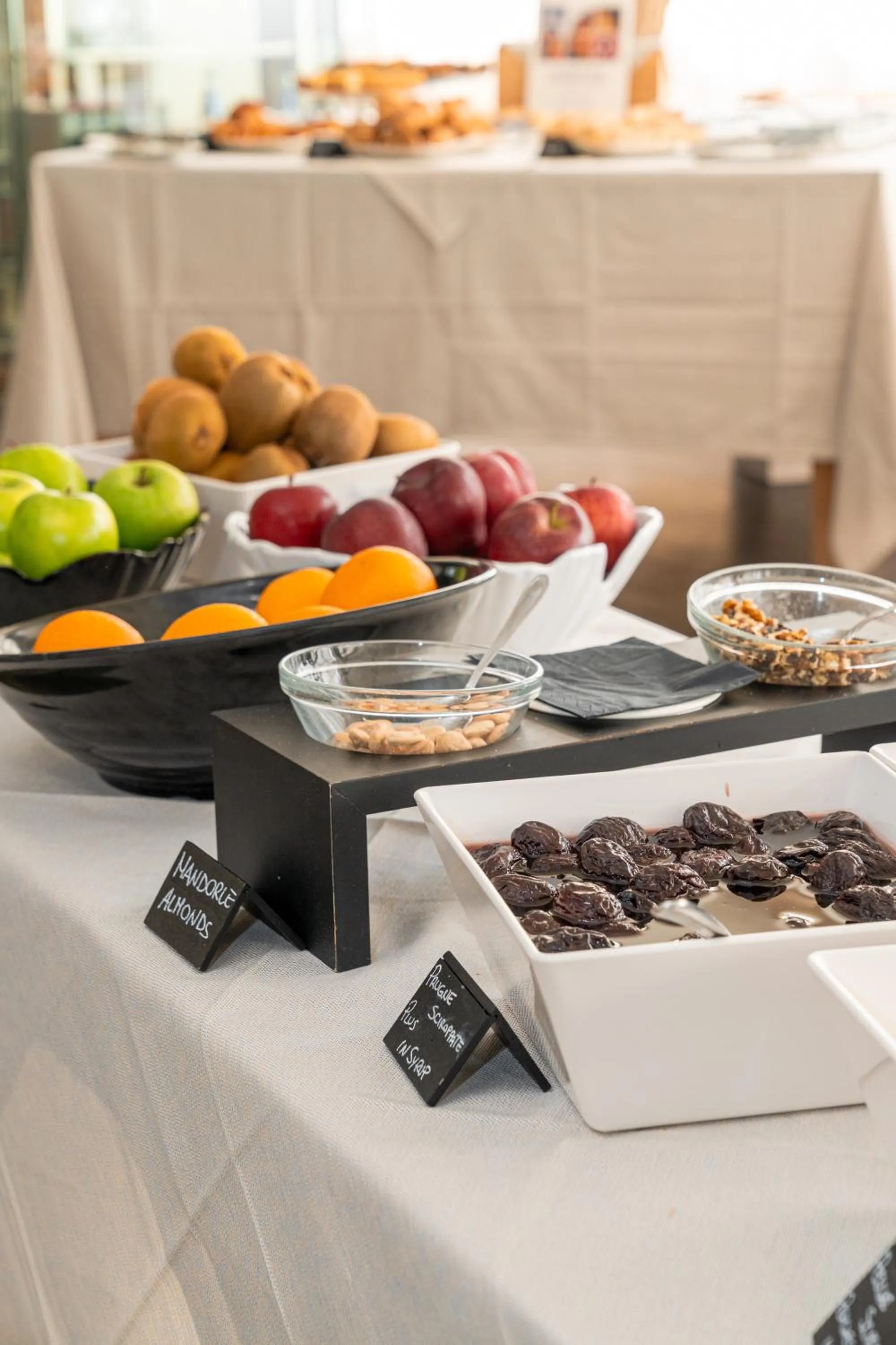 Buffet breakfast in Mercure Olbia