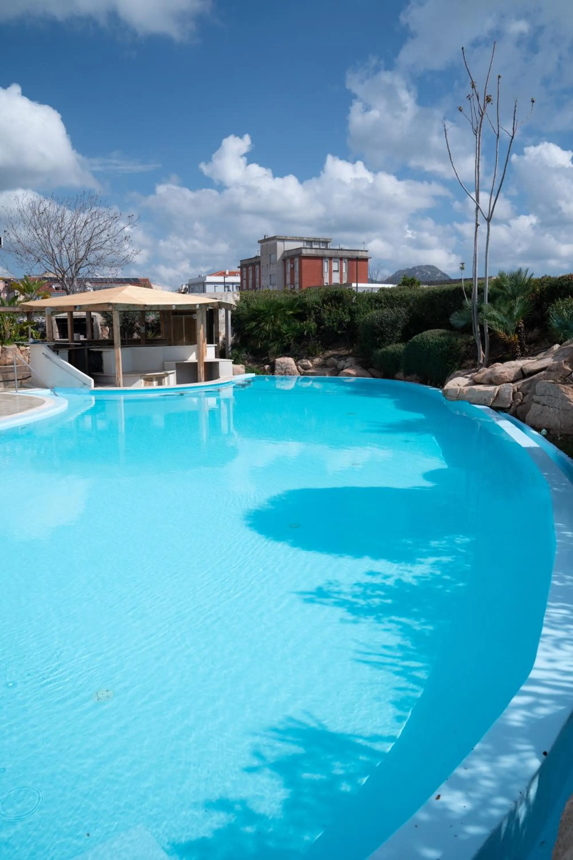 Swimming pool in Mercure Olbia