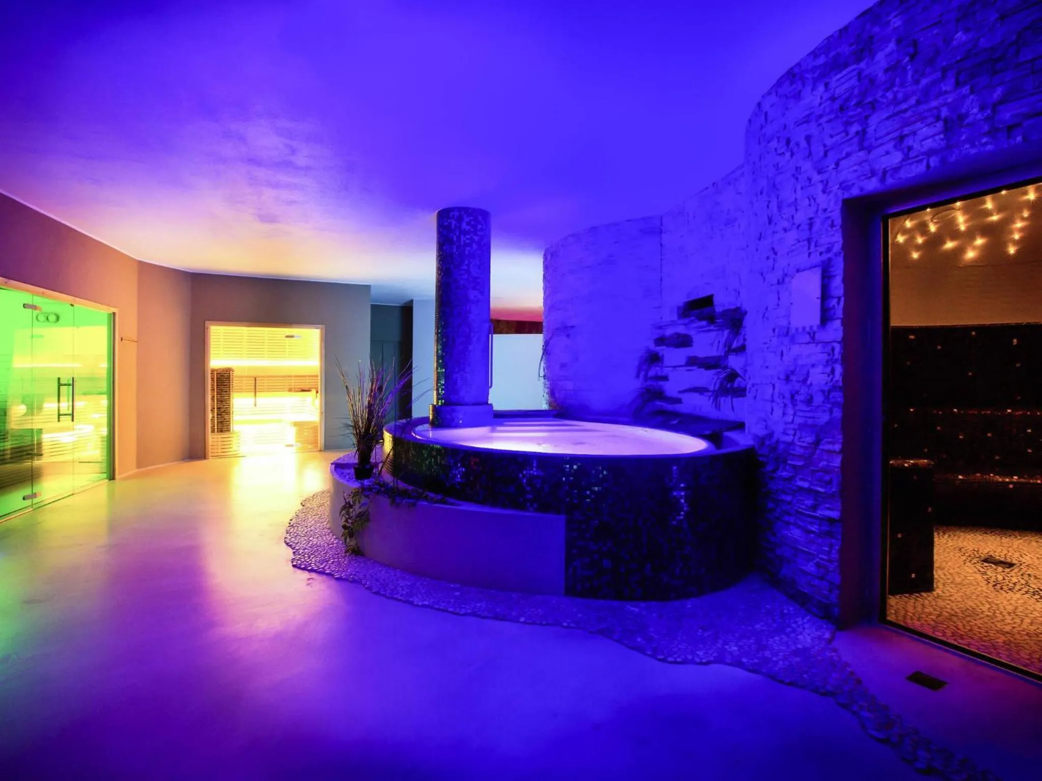 Other, Bed in Mercure Olbia