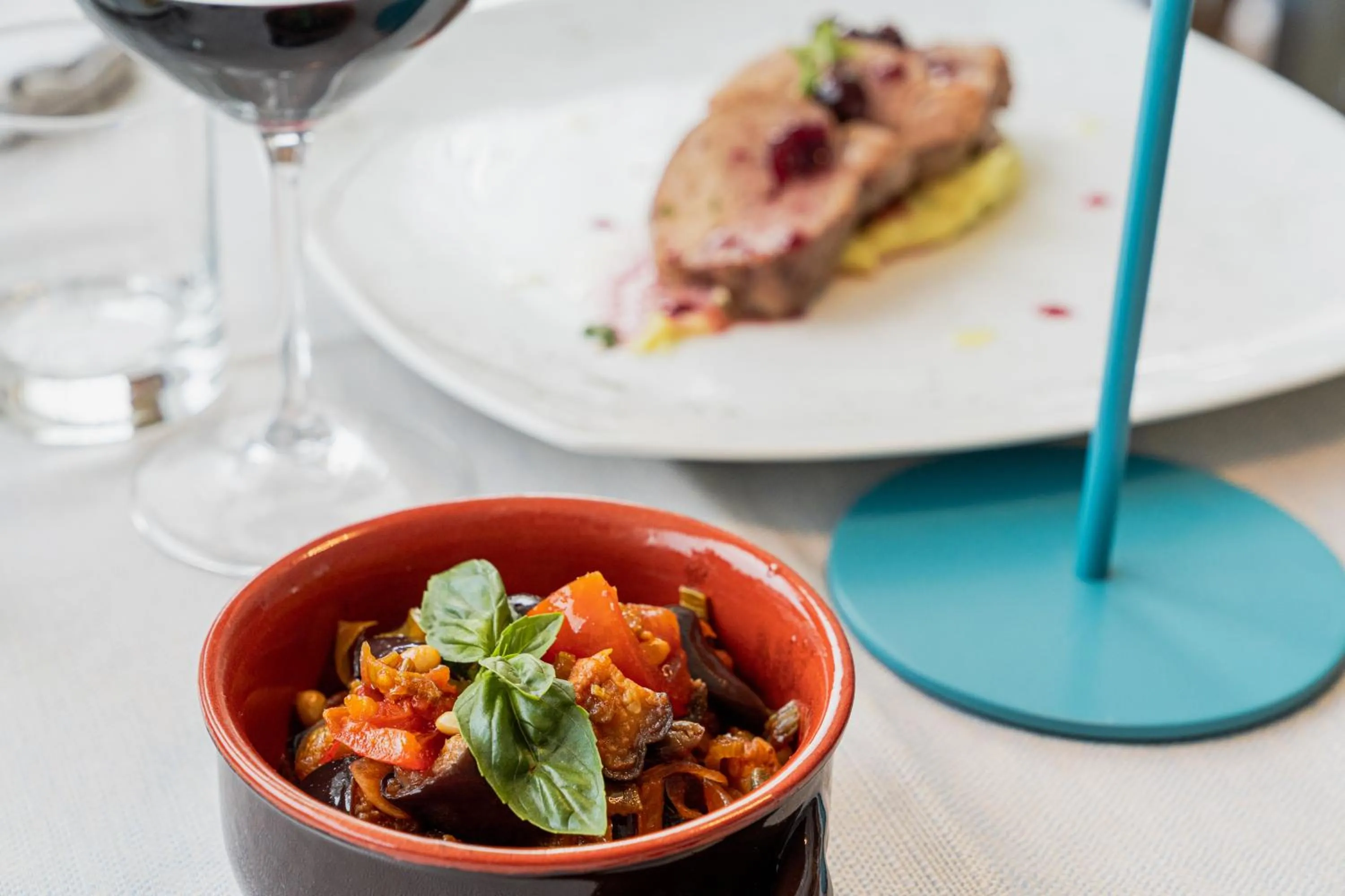 Restaurant/places to eat in Mercure Olbia