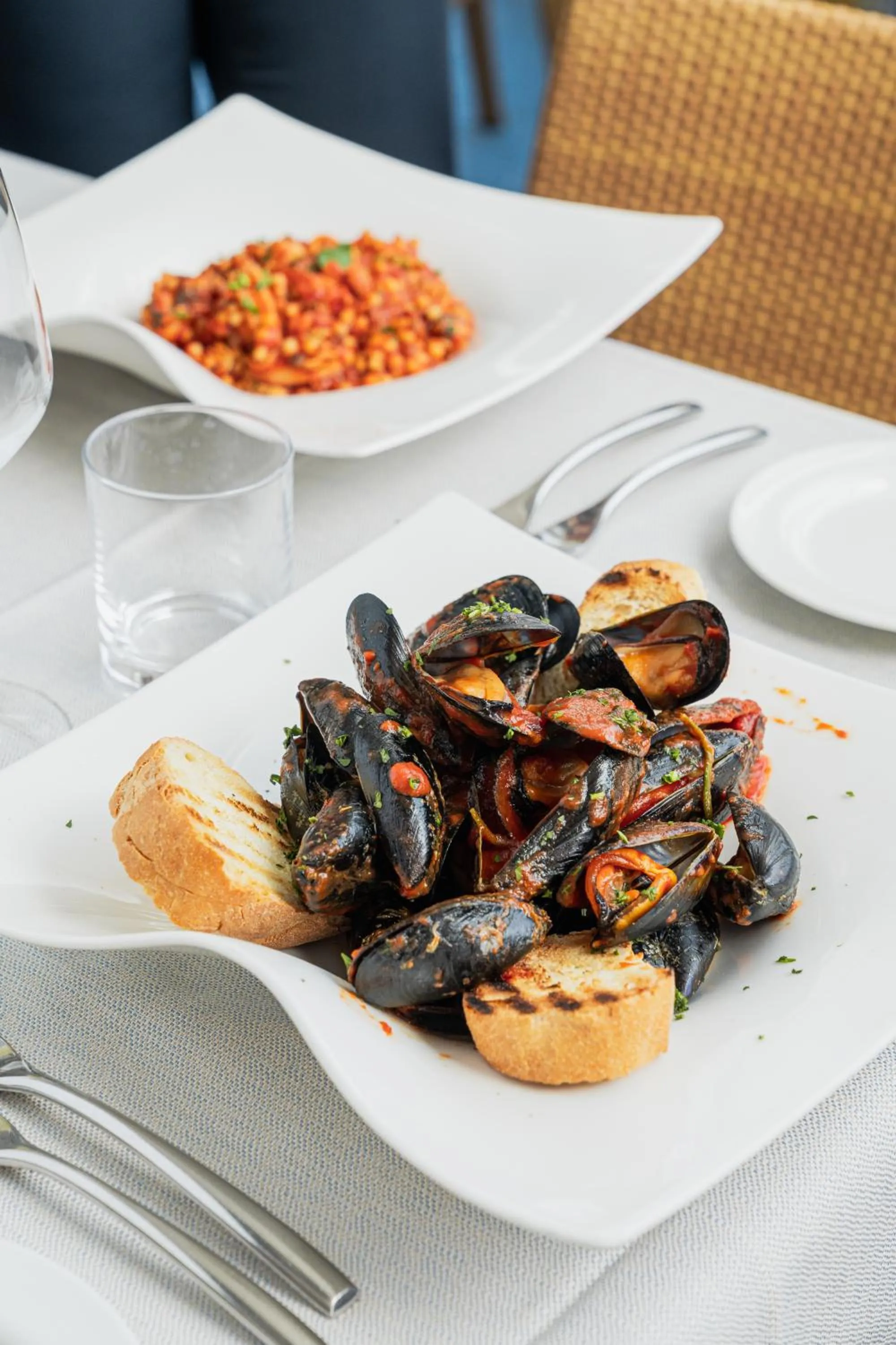 Restaurant/places to eat in Mercure Olbia