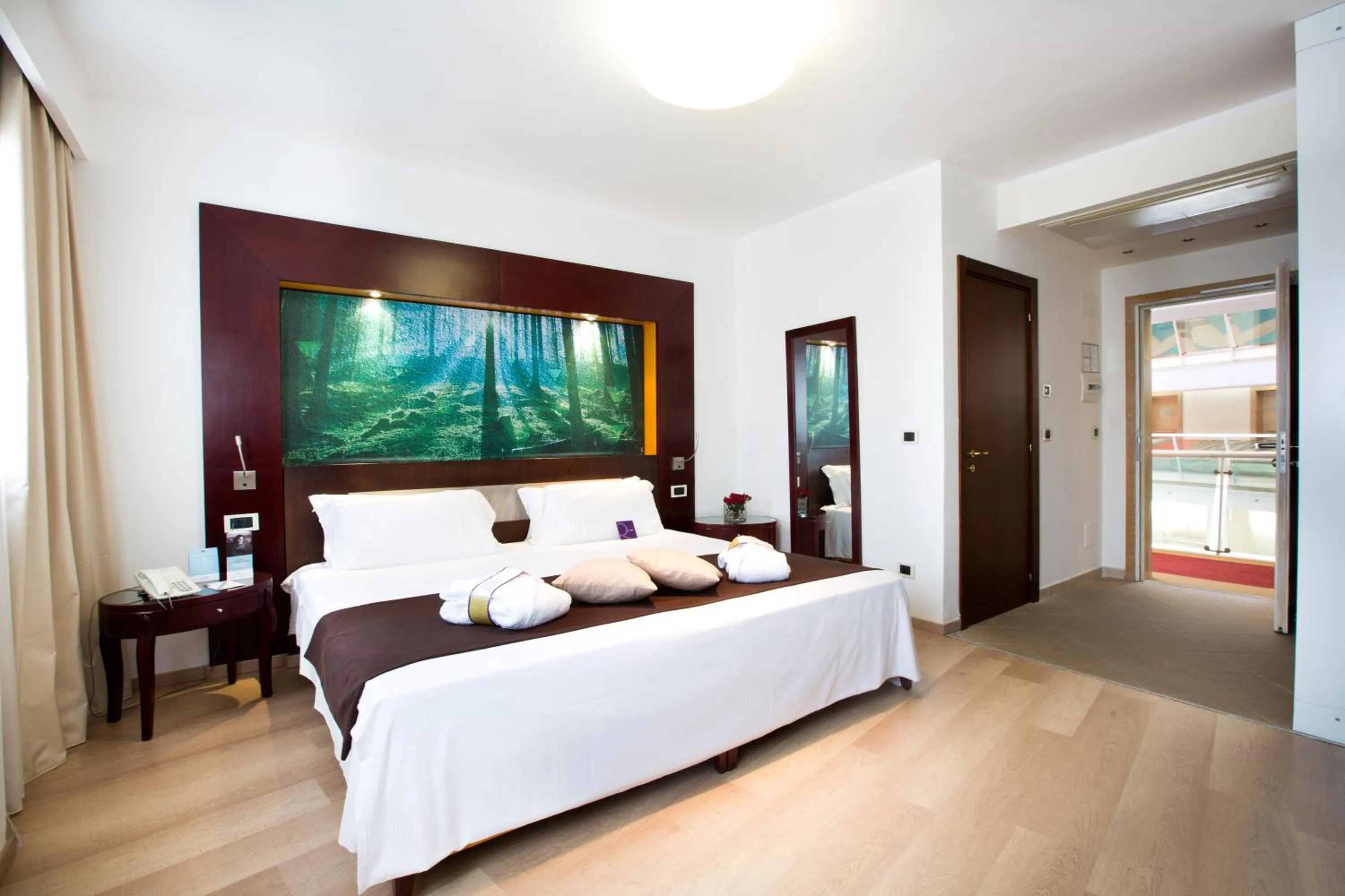 Bedroom, Bed in Mercure Olbia