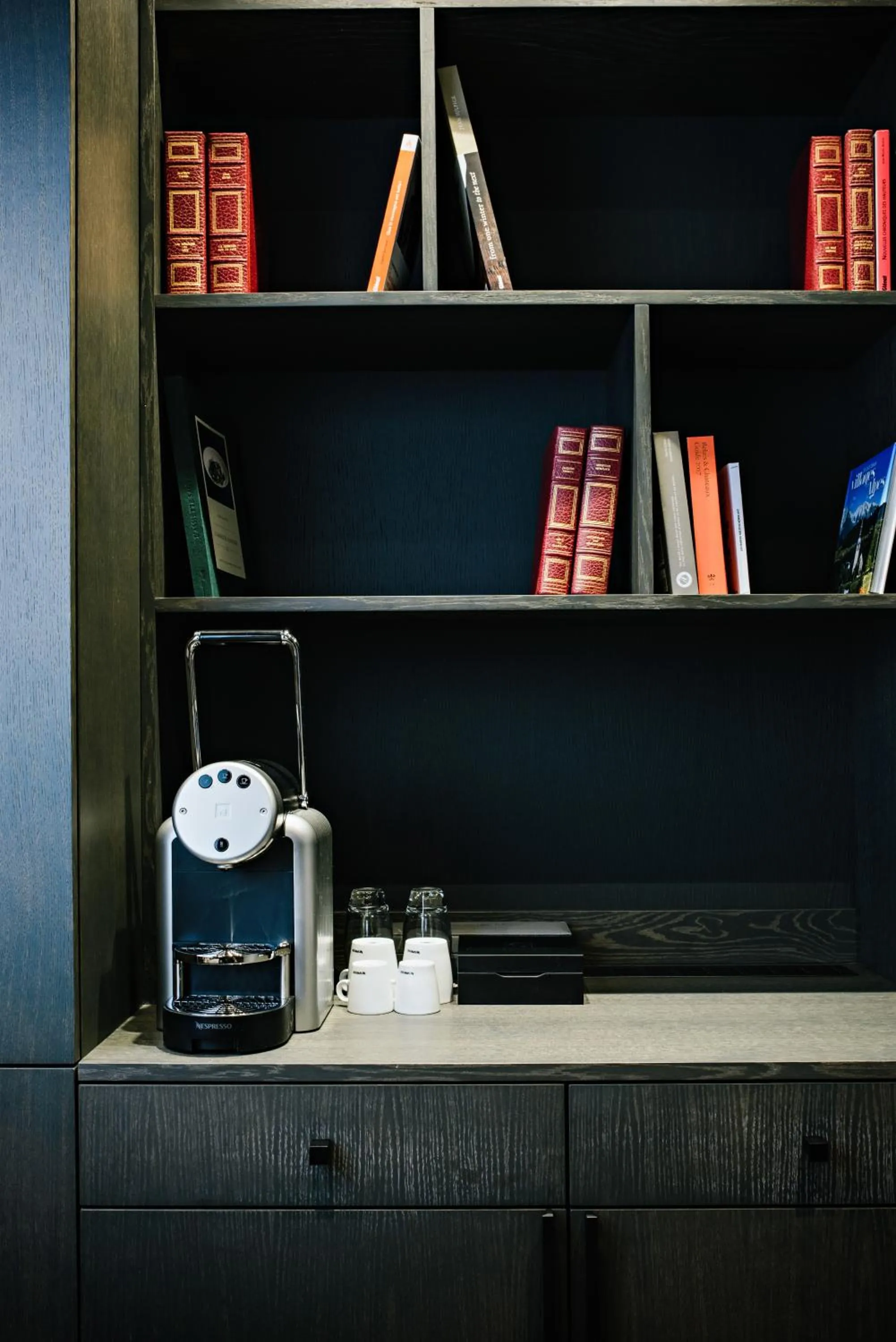 Coffee/tea facilities in Auberge Du Père Bise - Jean Sulpice