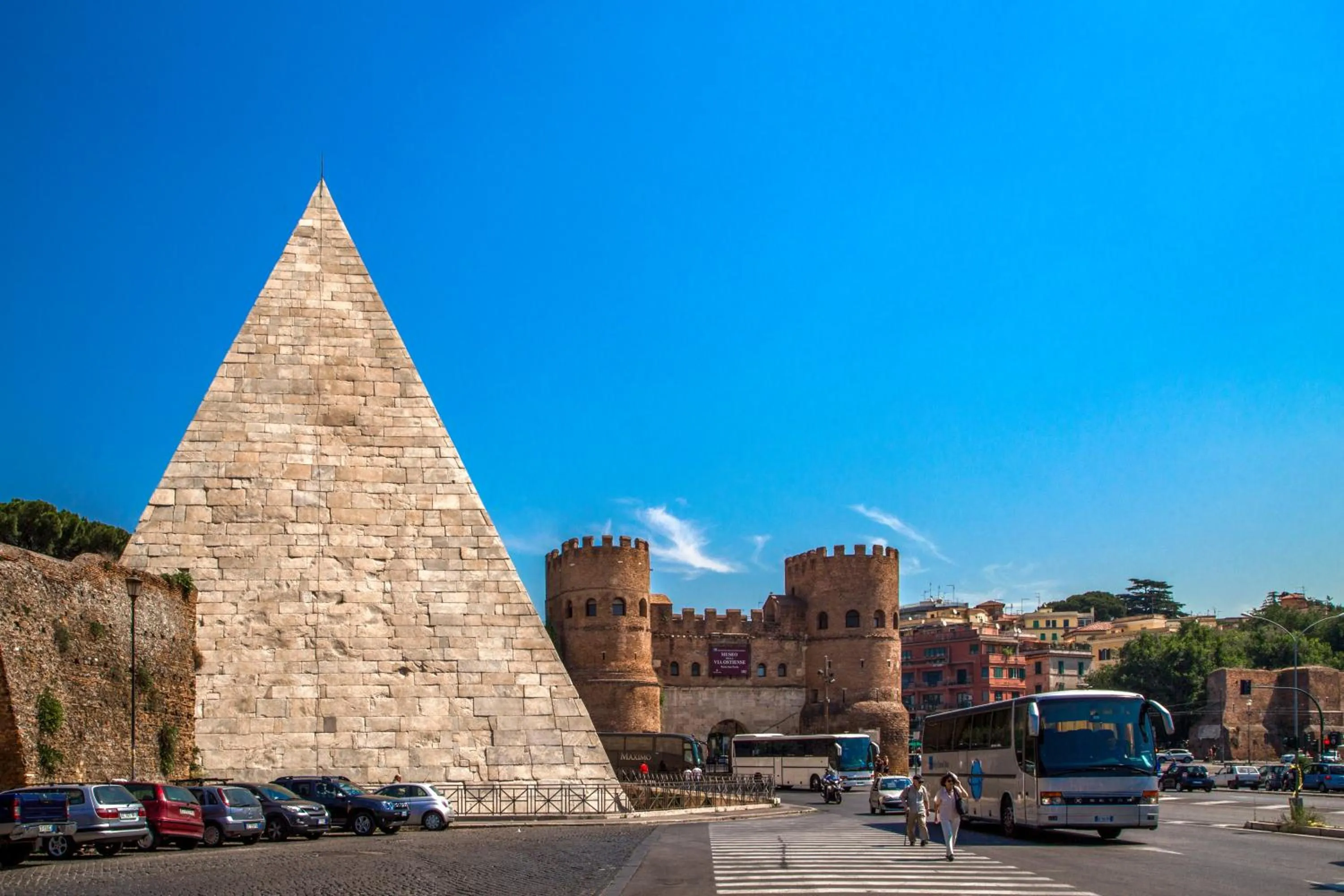 Nearby landmark in Crossroad Hotel