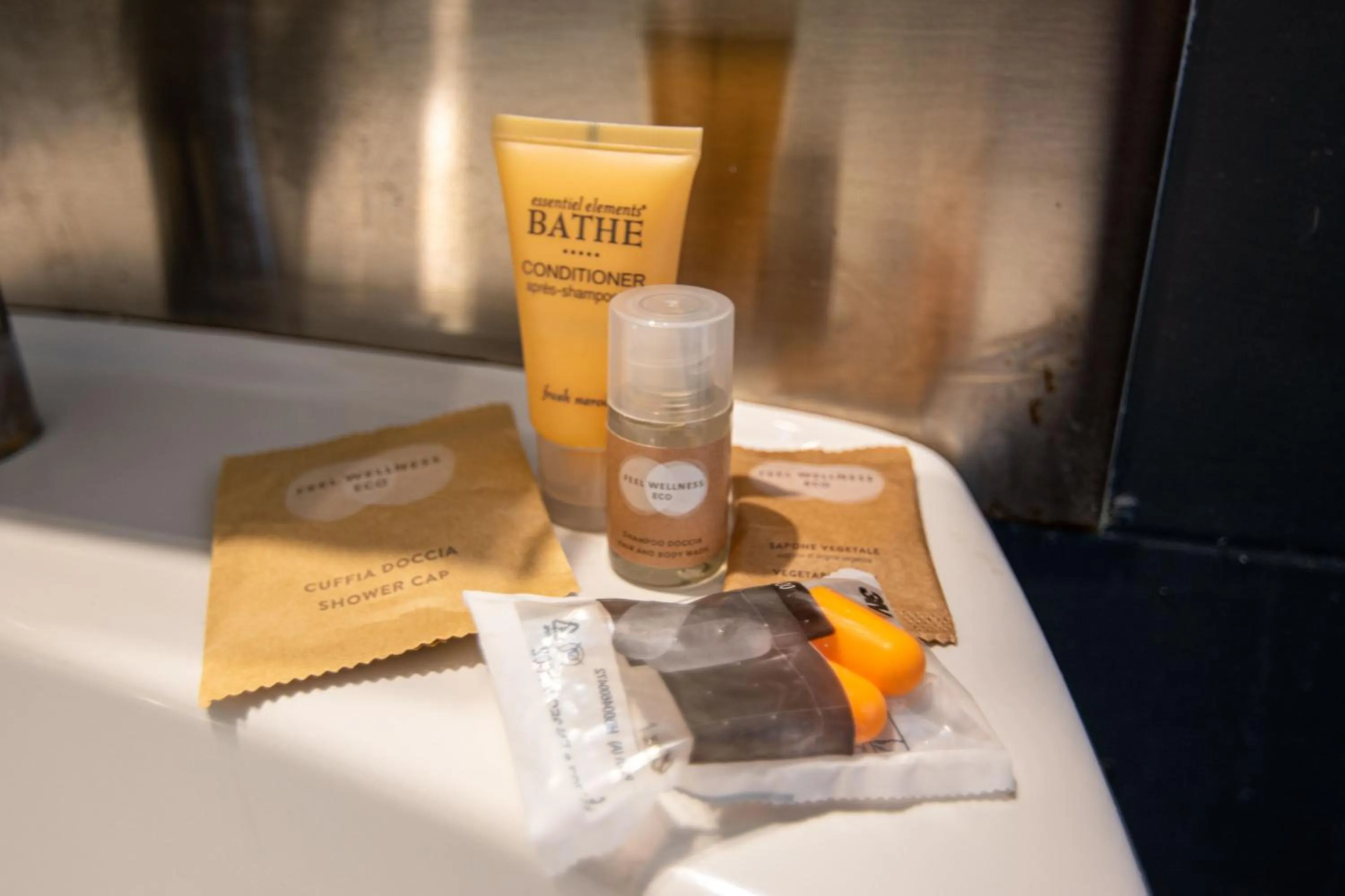 Bathroom in Crossroad Hotel