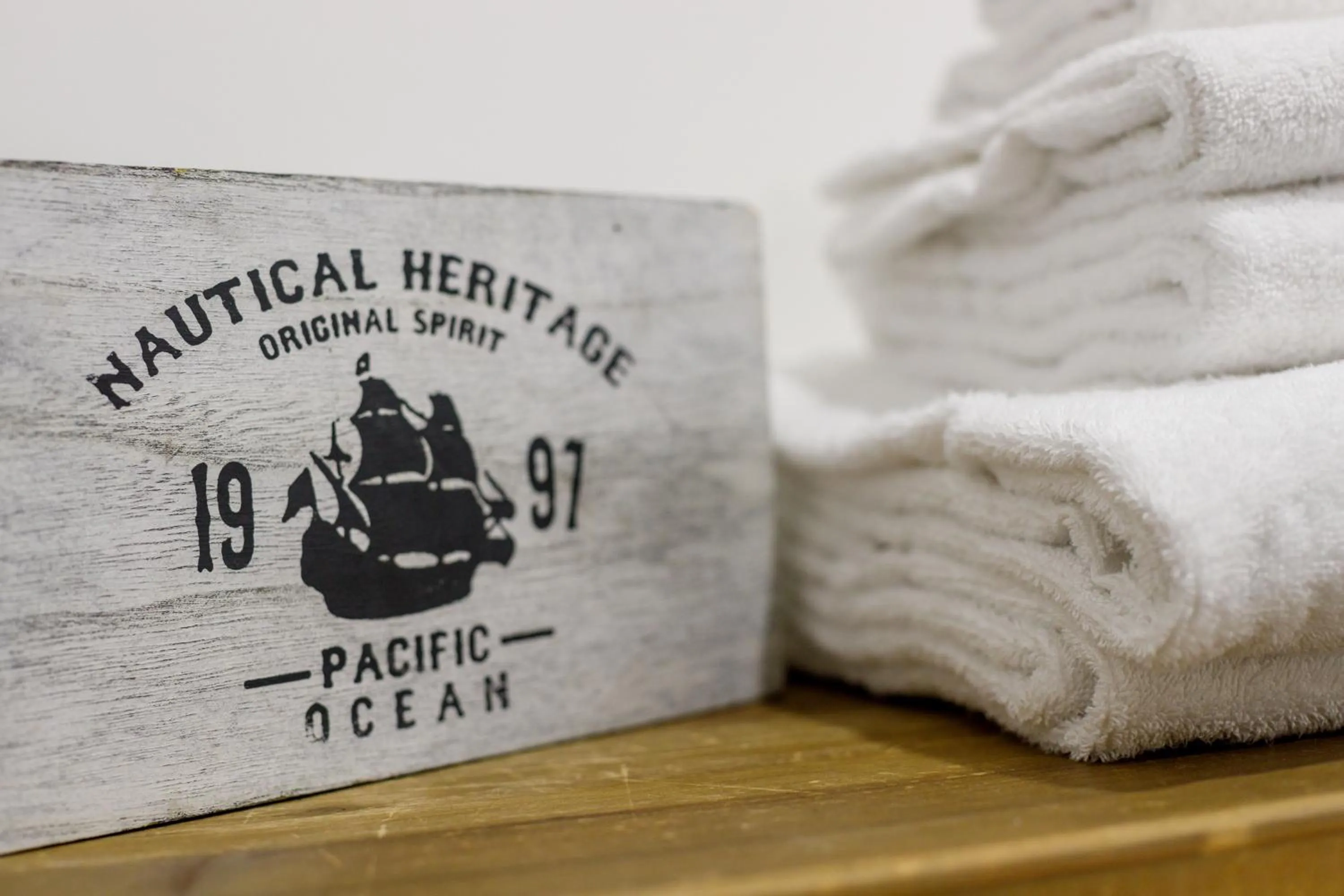 towels in Crossroad Hotel