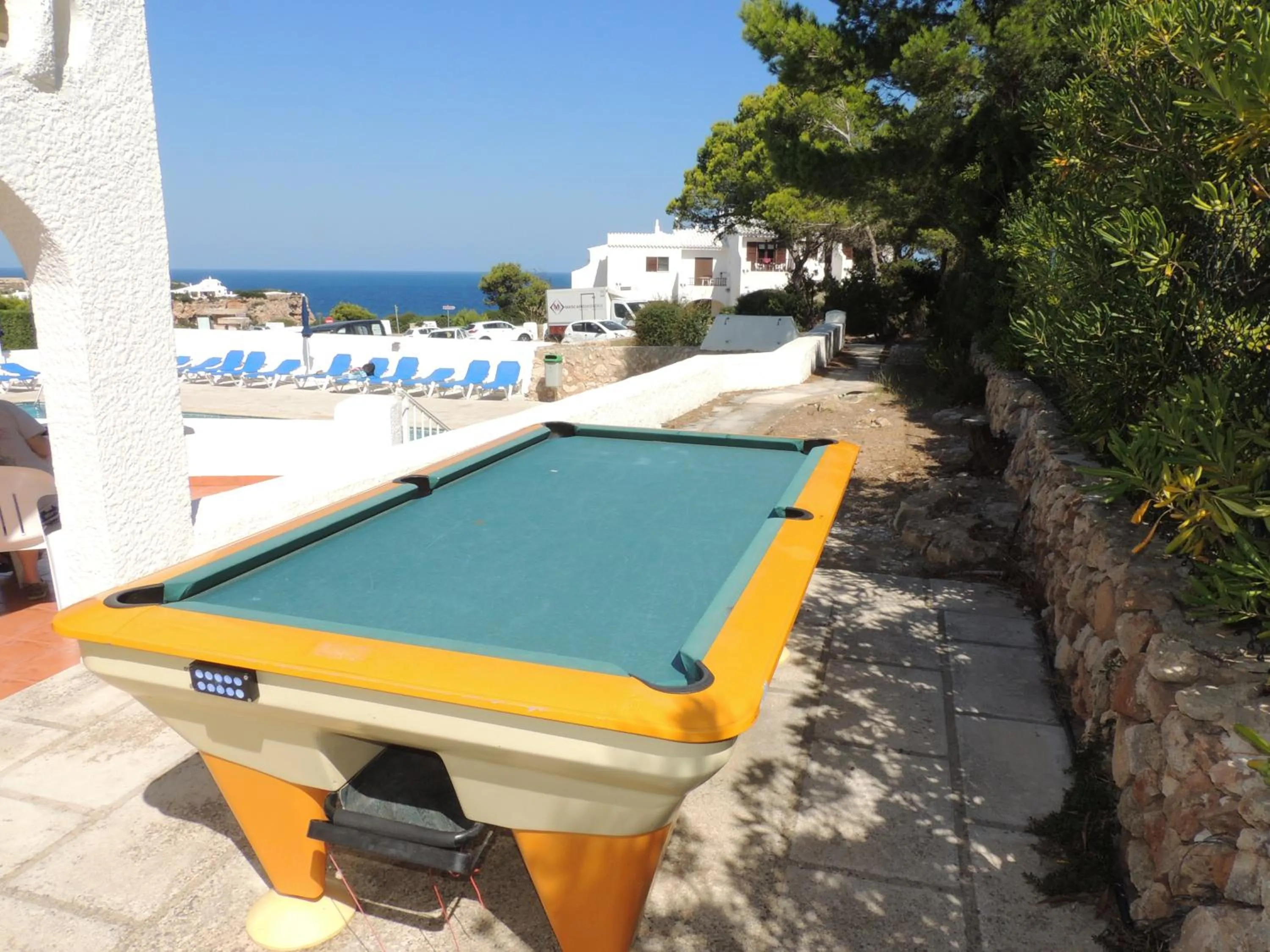 Lounge or bar in Apartamentos Sa Cala