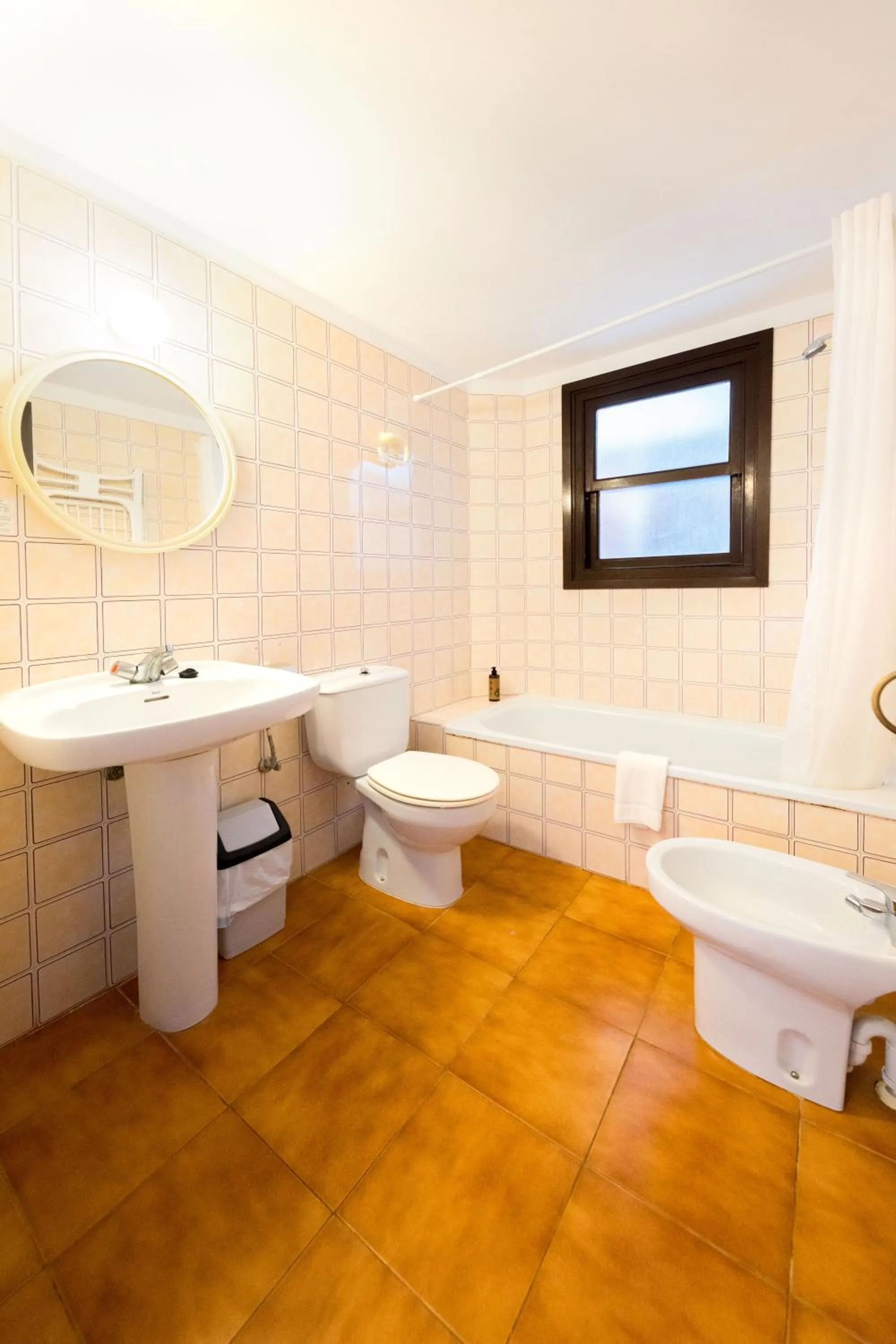 Bath in Apartamentos Sa Cala