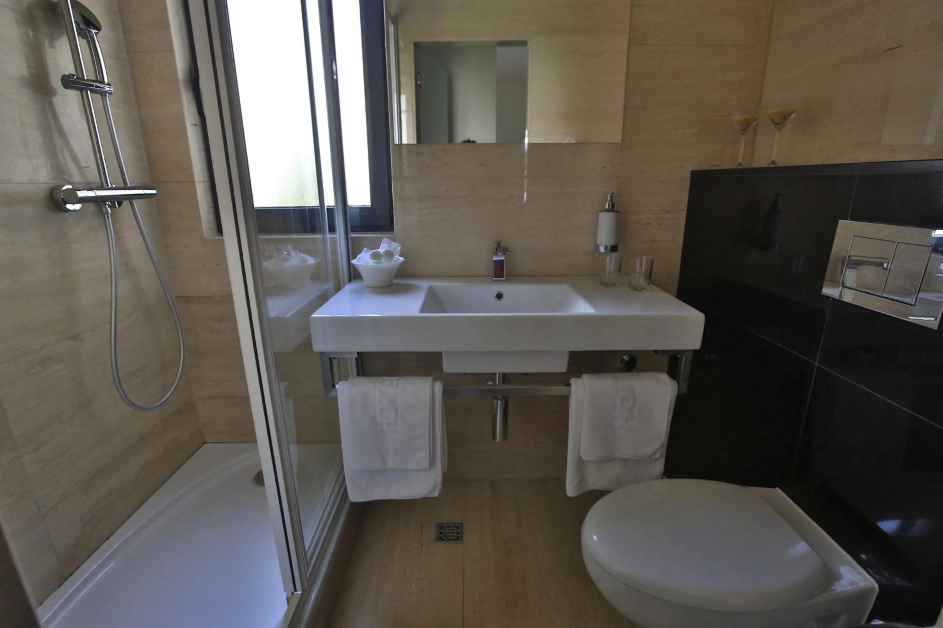 Bathroom in Beach Hotel Split