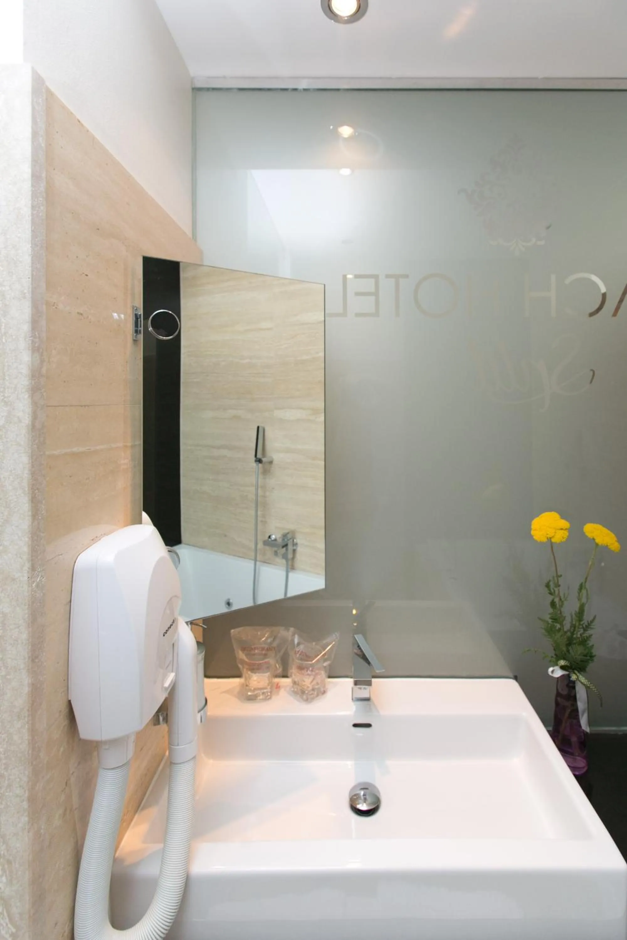 Bathroom in Beach Hotel Split