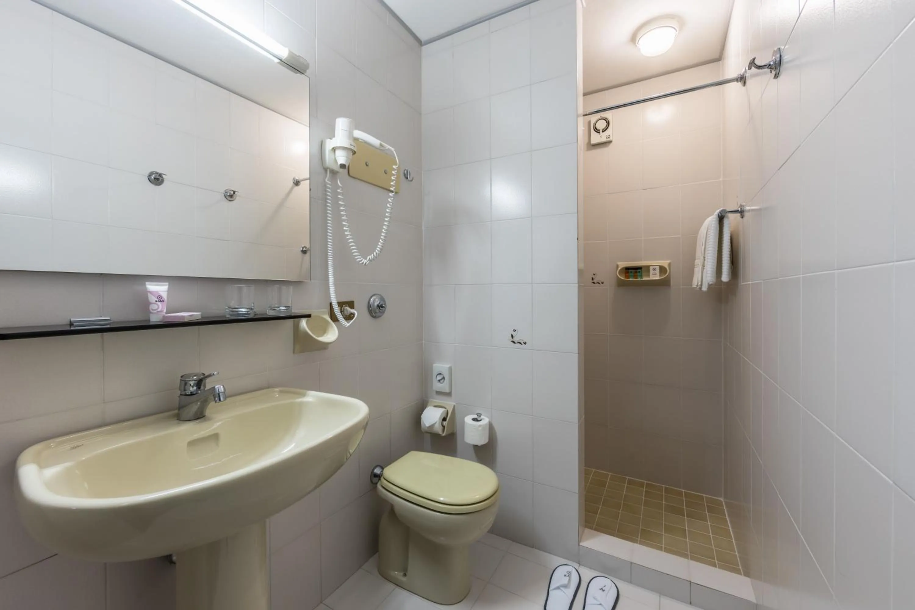 Bathroom in Aviano Palace Hotel