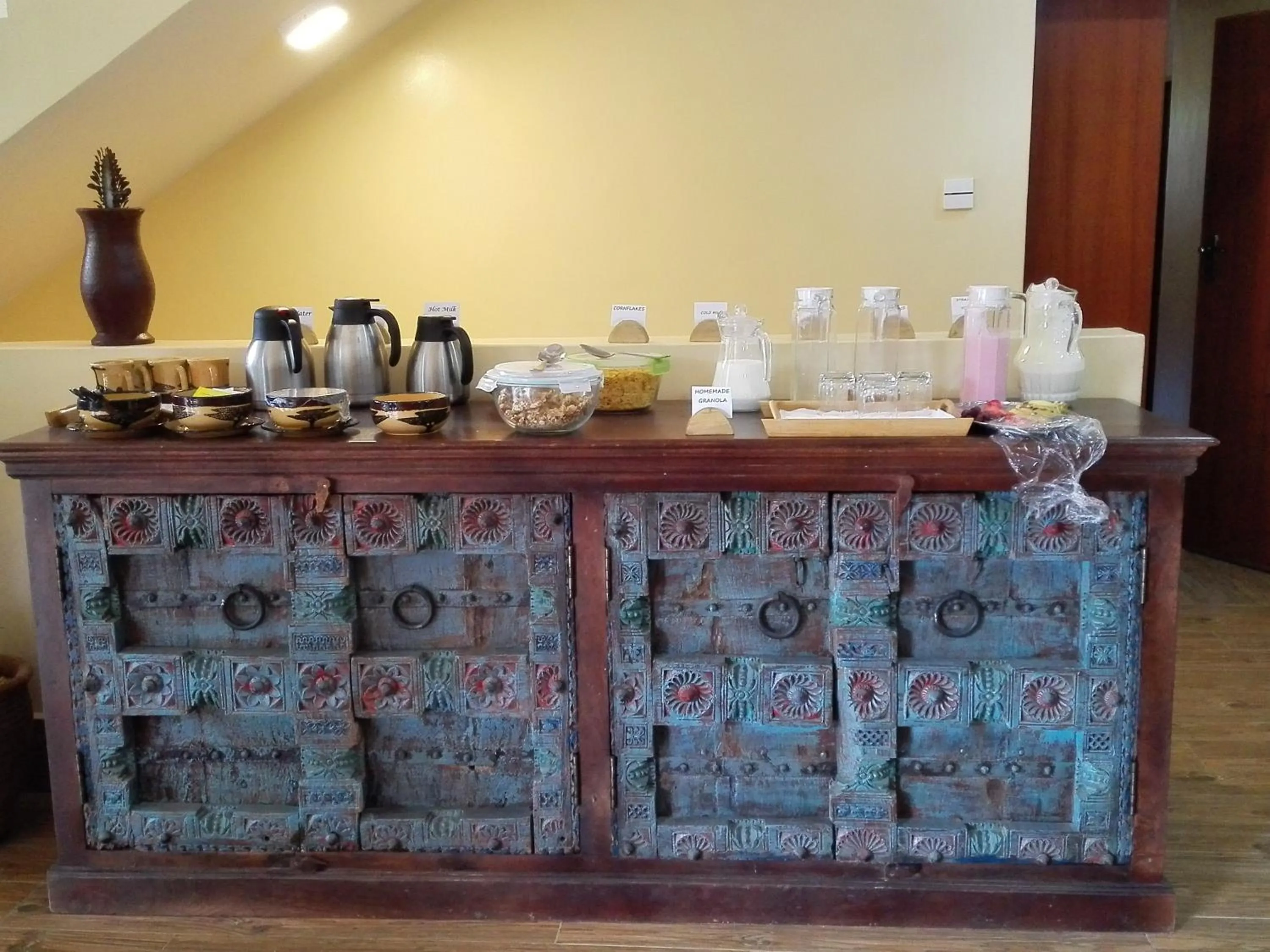 Coffee/tea facilities in Acacia Tree Lodge