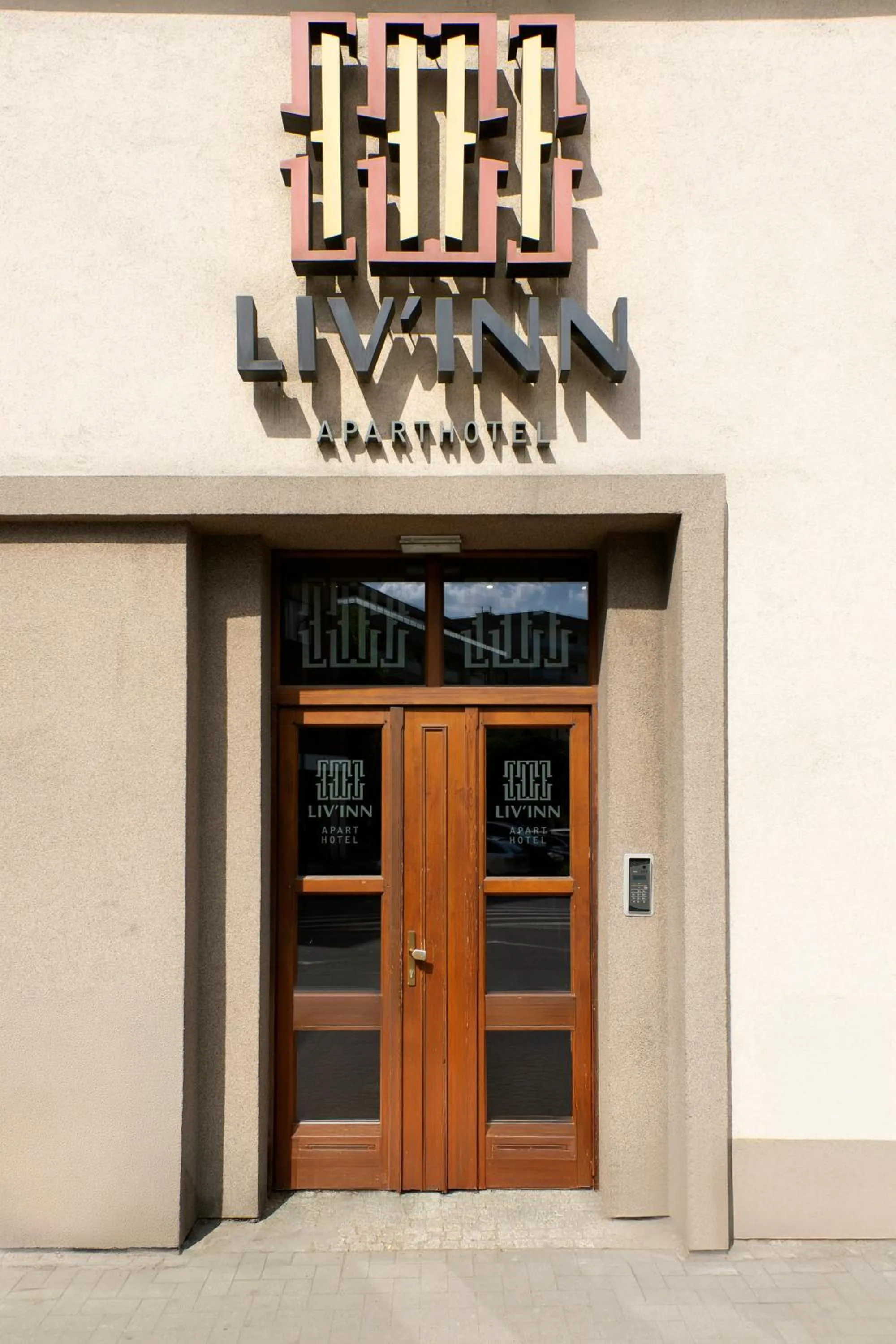Facade/entrance in Liv'Inn Aparthotel