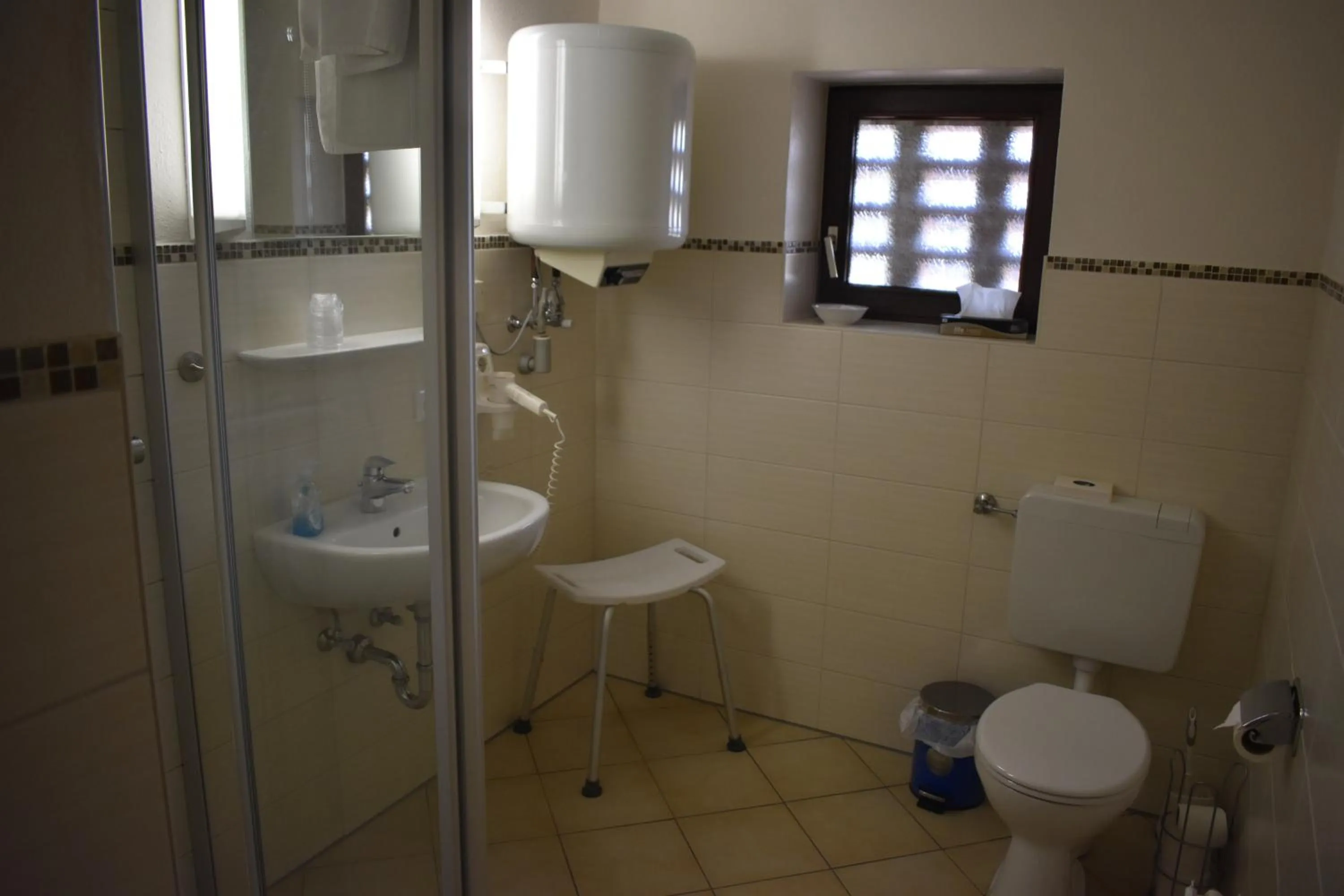 Bathroom in Land-gut-Hotel Westerkrug