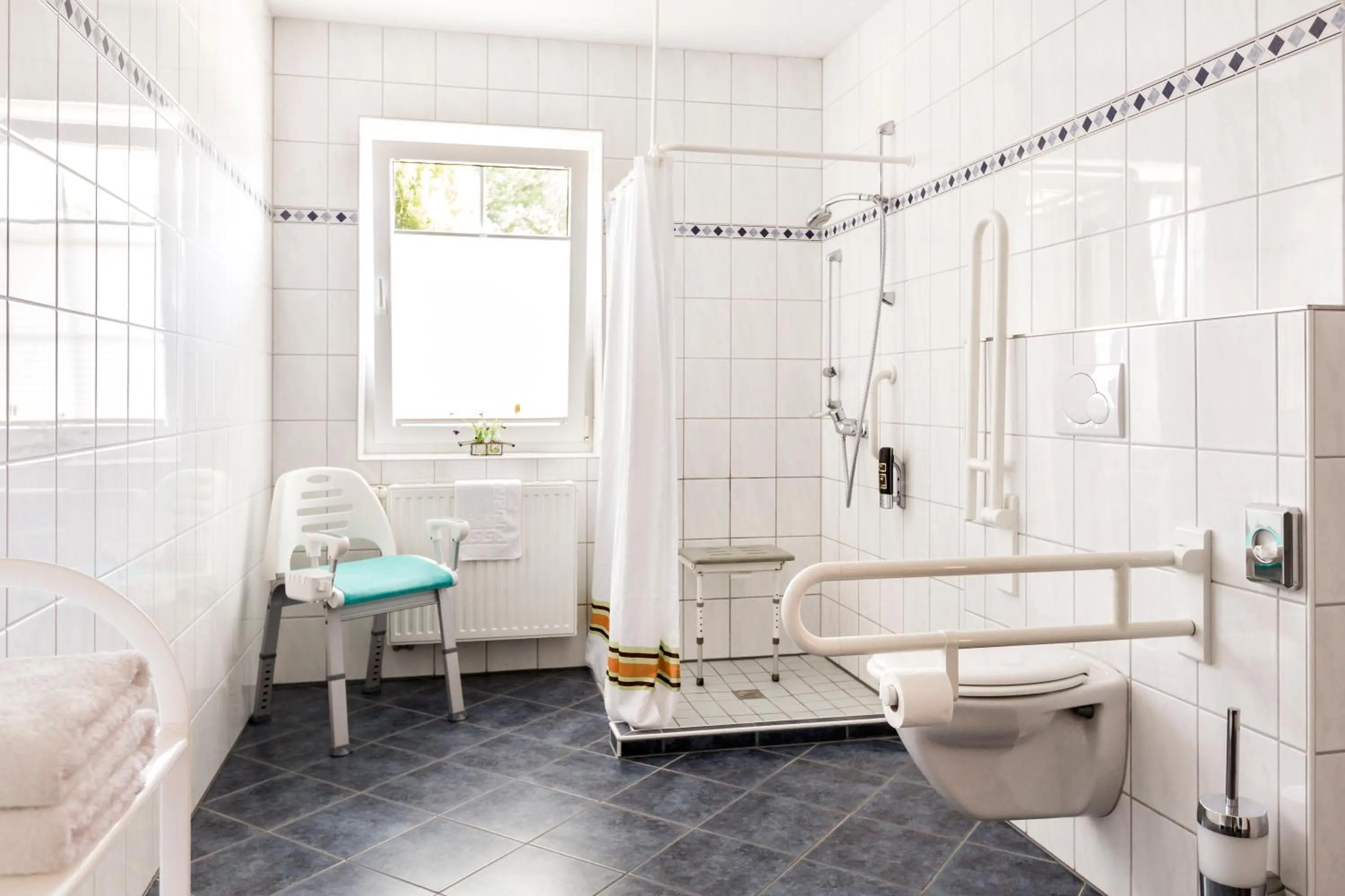 Photo of the whole room in Land-gut-Hotel Westerkrug