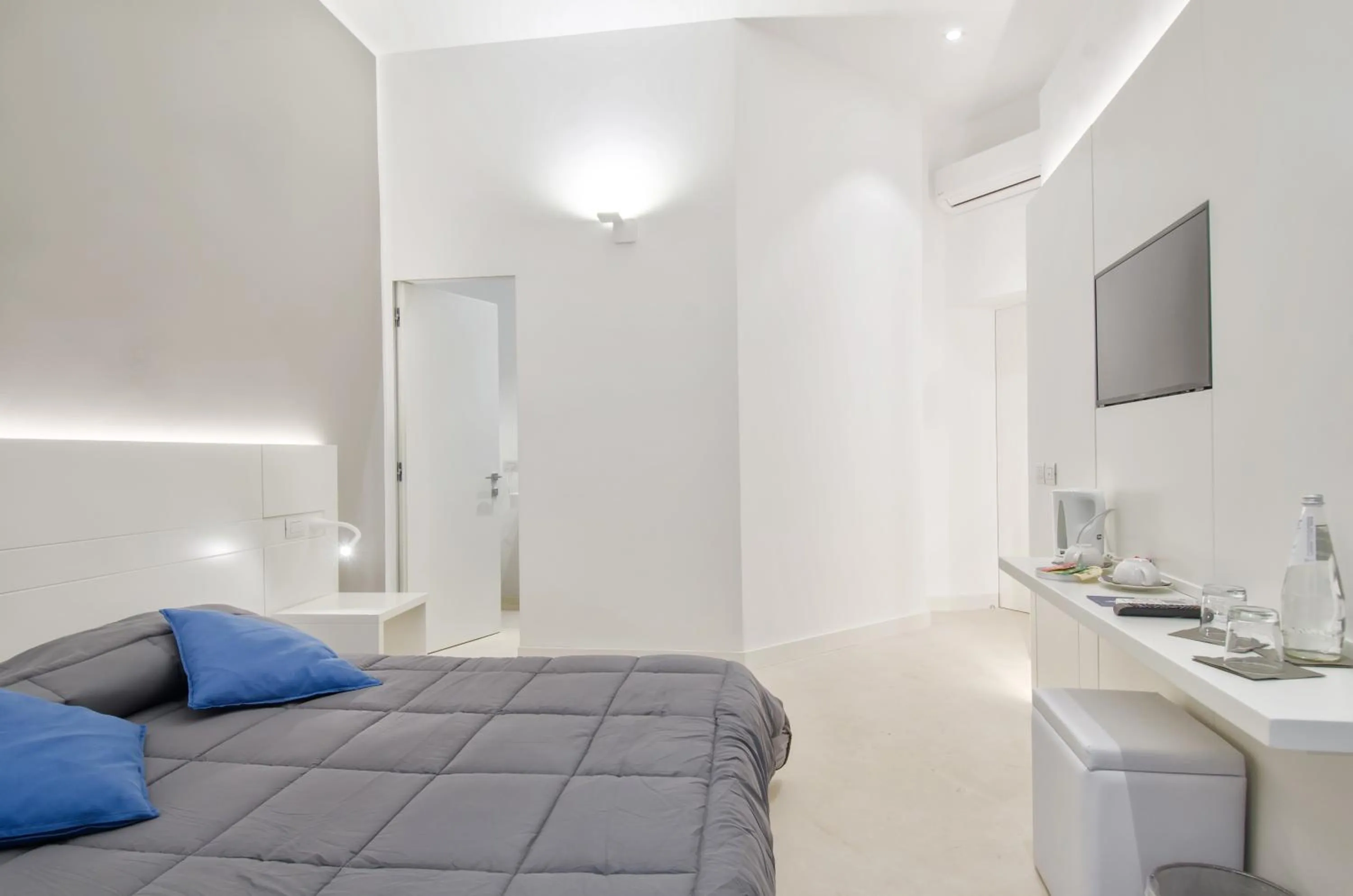 Bedroom, Bed in Ortigia Bed And Breakfast