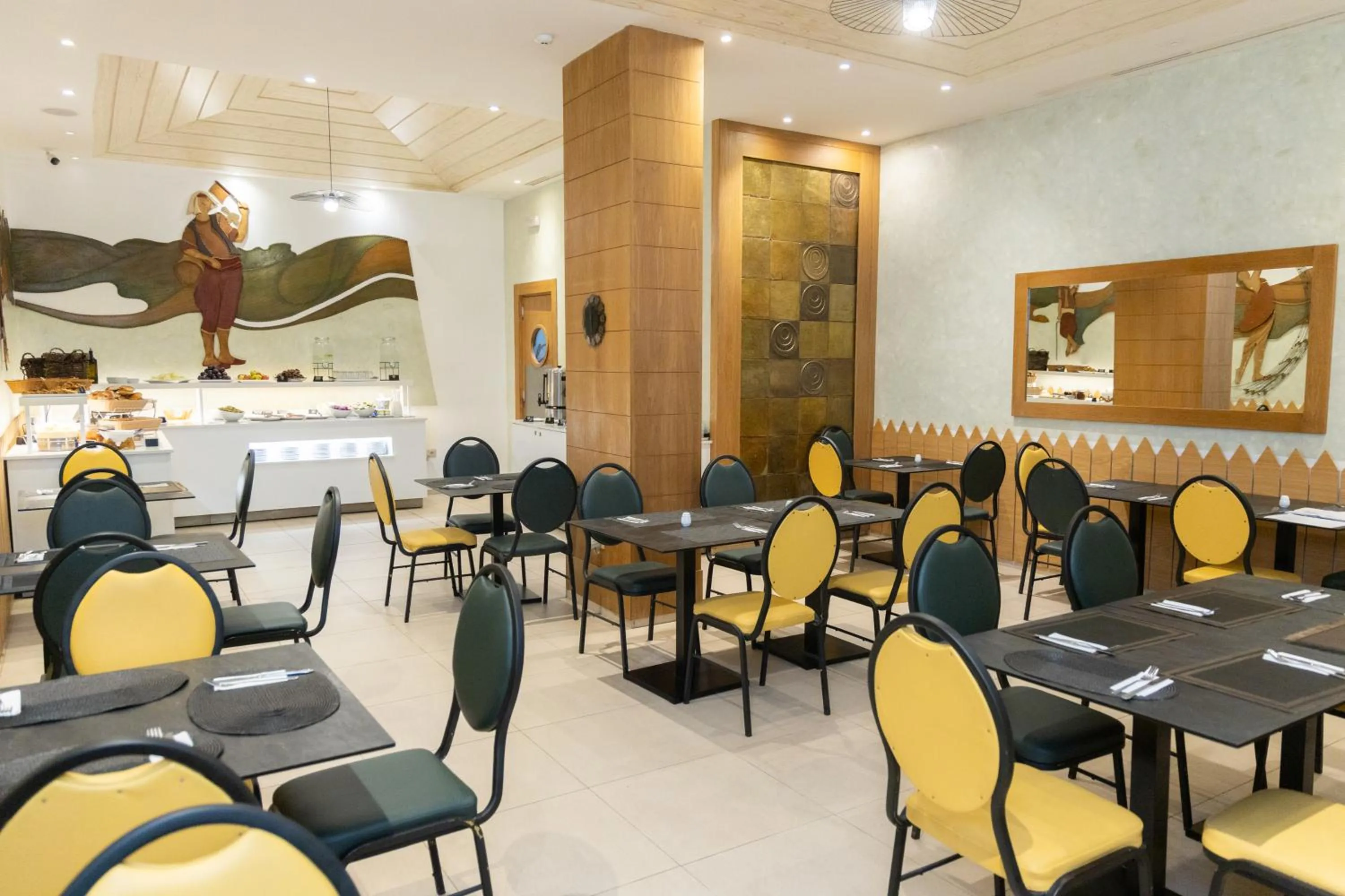 Breakfast in Golf Royal Hotel