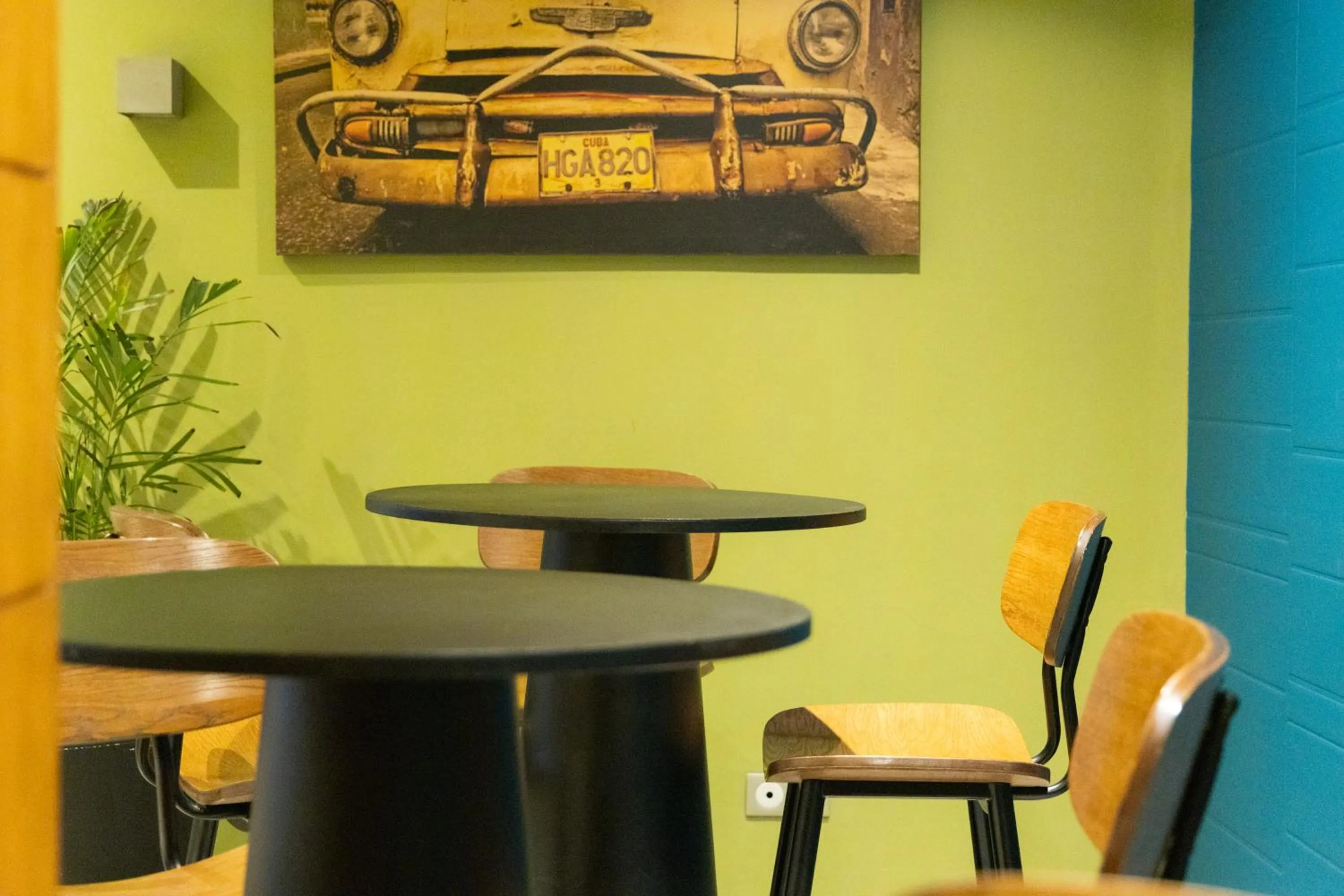 Lounge or bar in Golf Royal Hotel