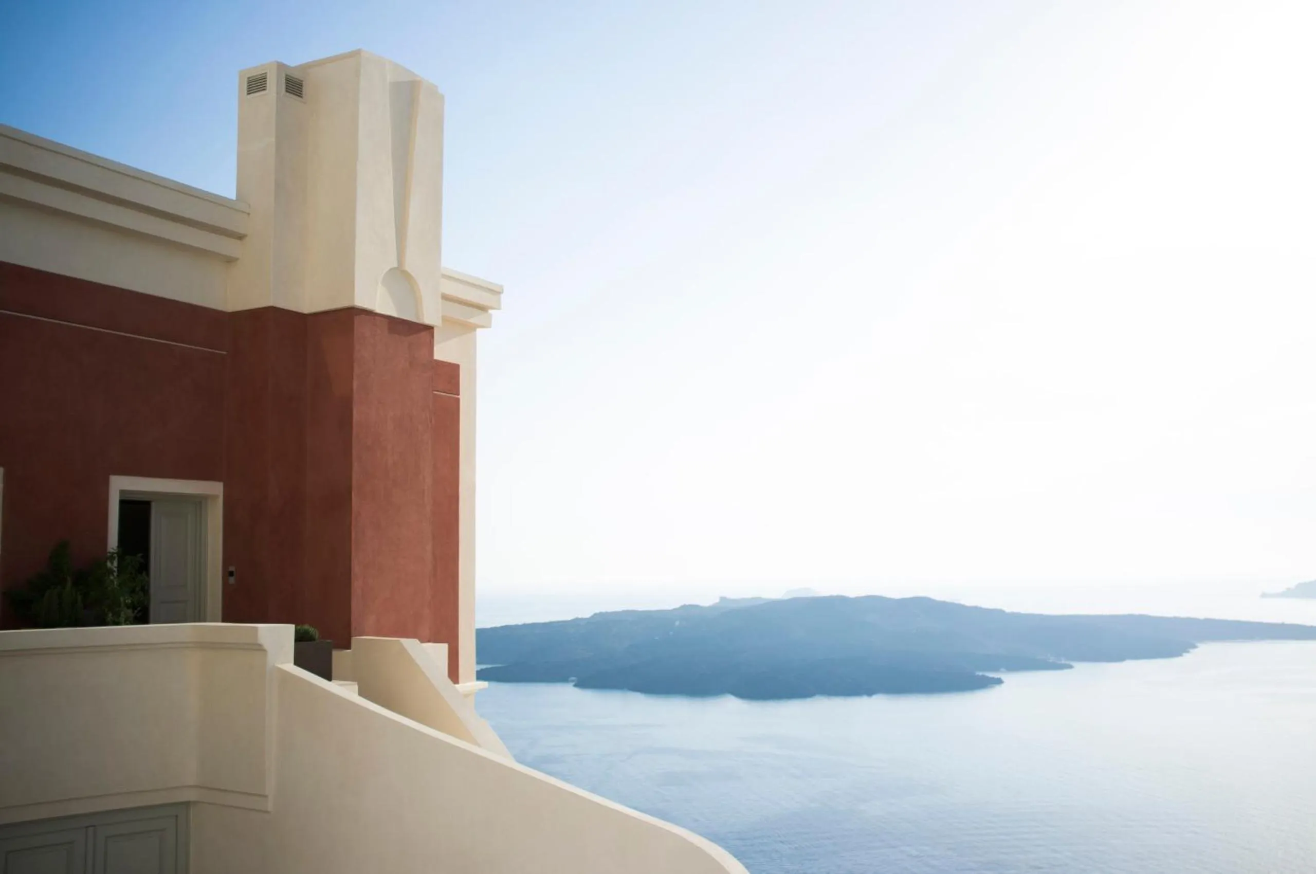 Property building in Villa Bordeaux