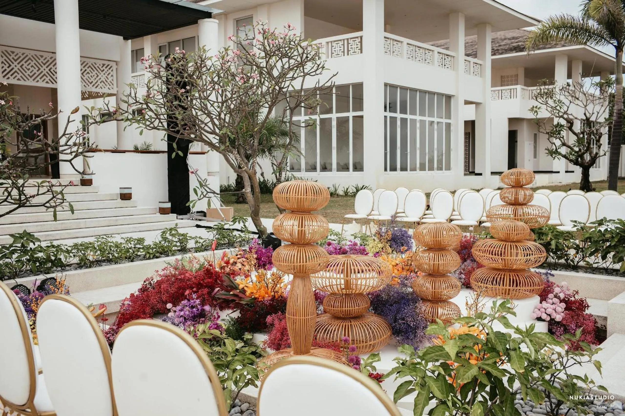 wedding in Azerai Ke Ga Bay