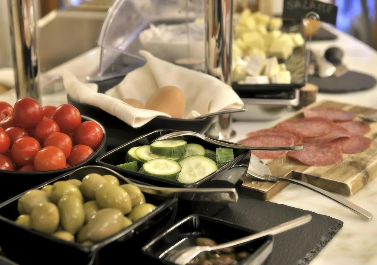 Buffet breakfast in Al Theatro Palace