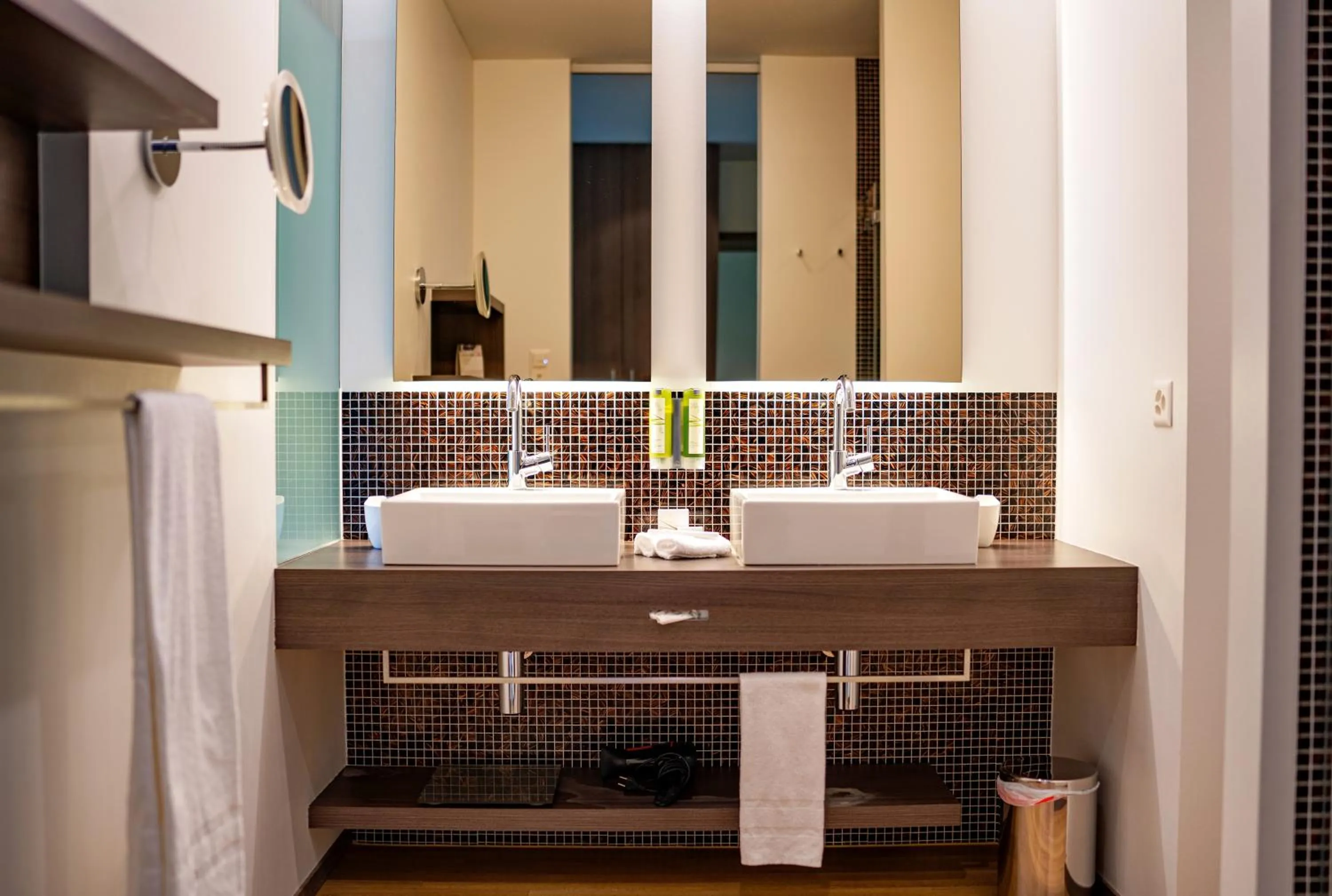 Bathroom in Wellnesshotel Golfpanorama