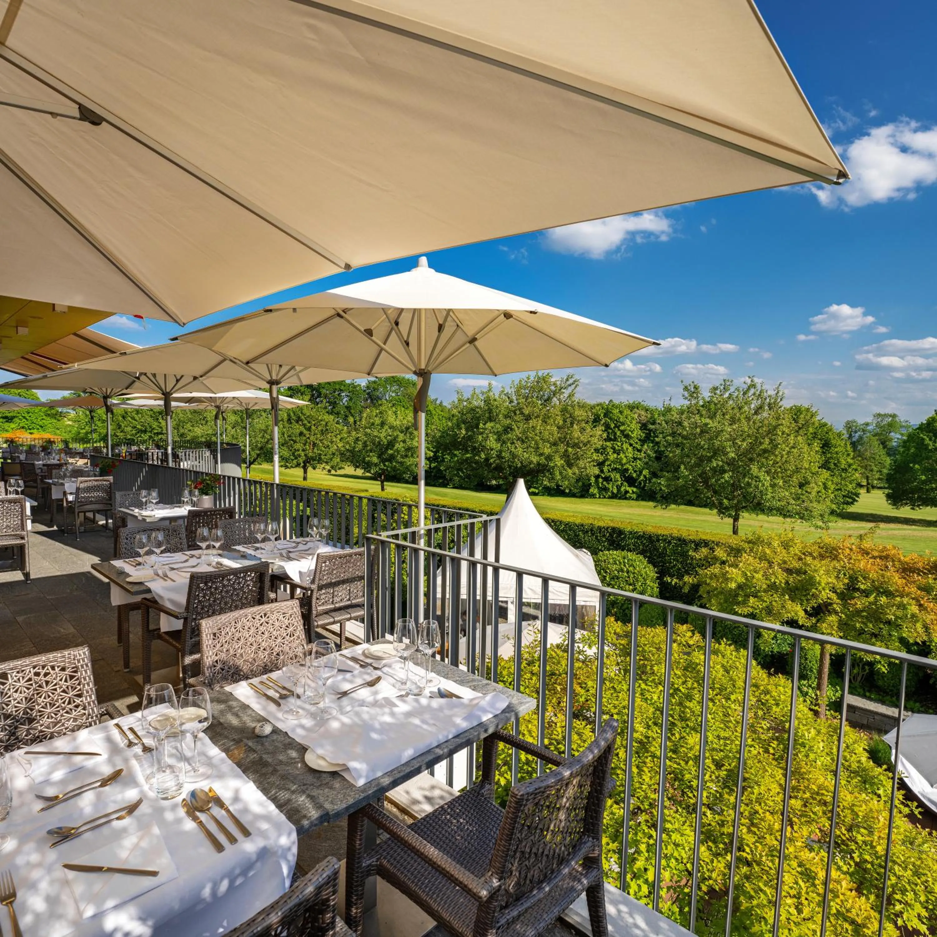 Restaurant/places to eat in Wellnesshotel Golfpanorama