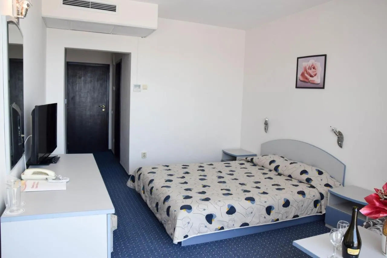 Bed in Sineva Park Hotel - All Inclusive