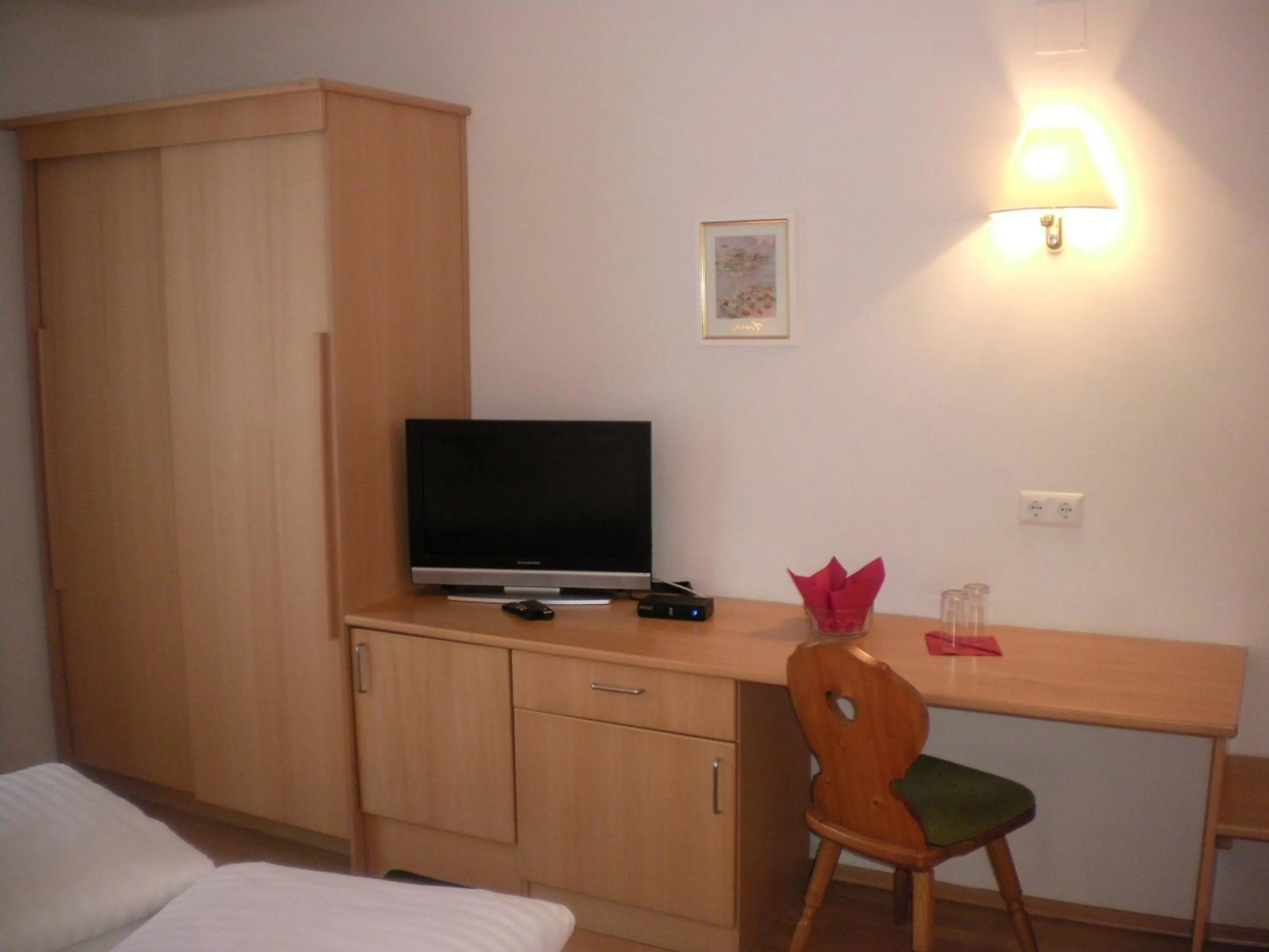 Photo of the whole room in Hotel Lipeter & Bergheimat