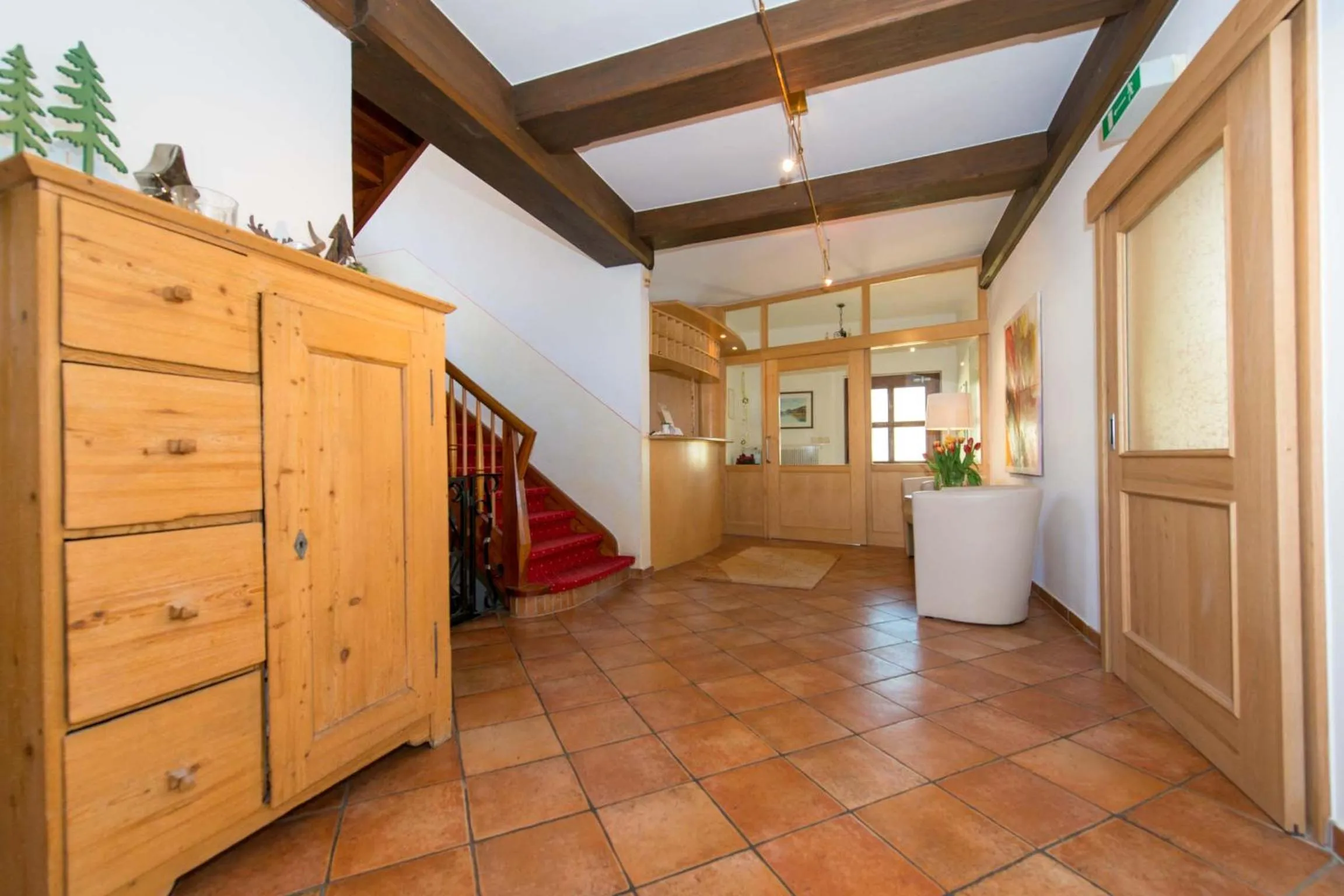 Lobby or reception in Hotel Lipeter & Bergheimat