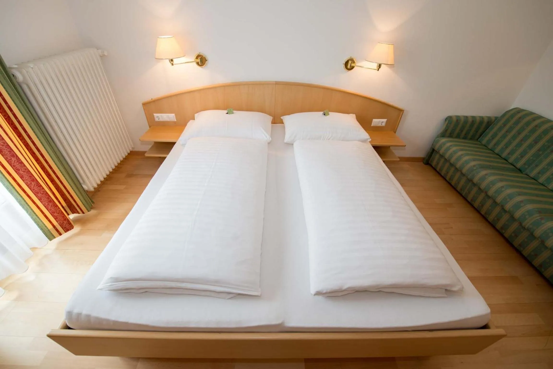 Food and drinks, Bed in Hotel Lipeter & Bergheimat