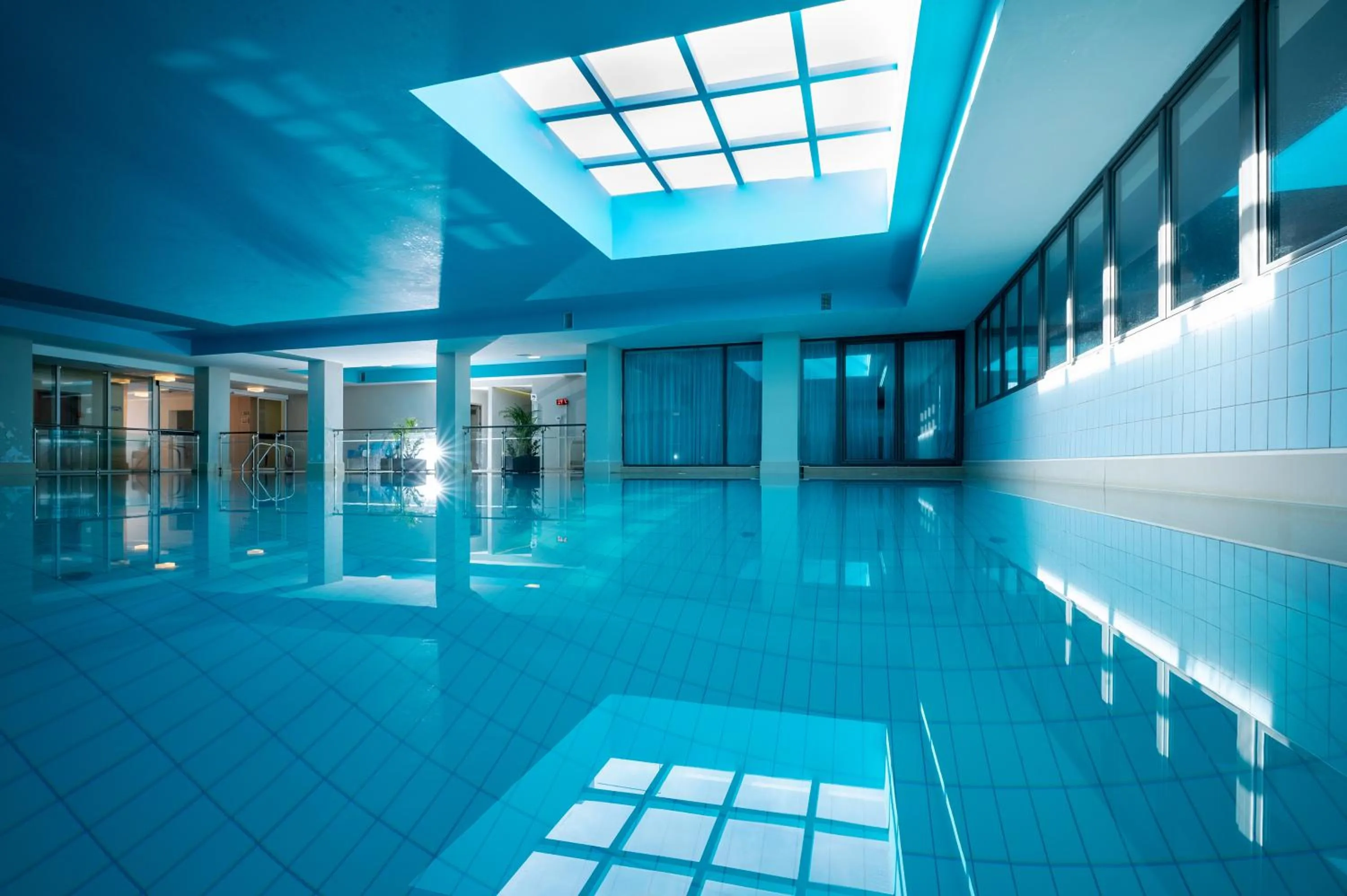 Swimming pool in Royal & Imperial Belvedere Resort