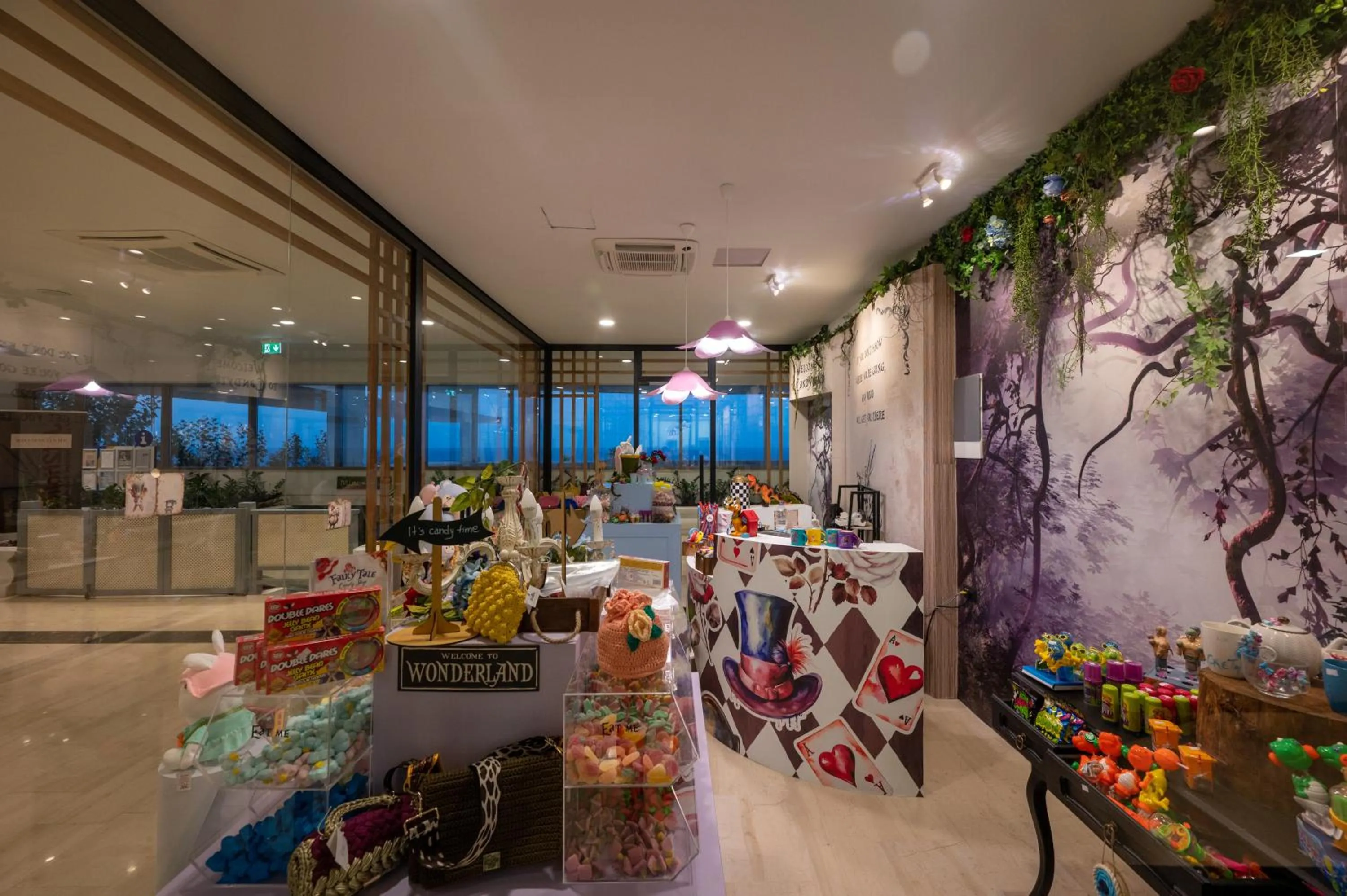 Shopping Area in Royal & Imperial Belvedere Resort